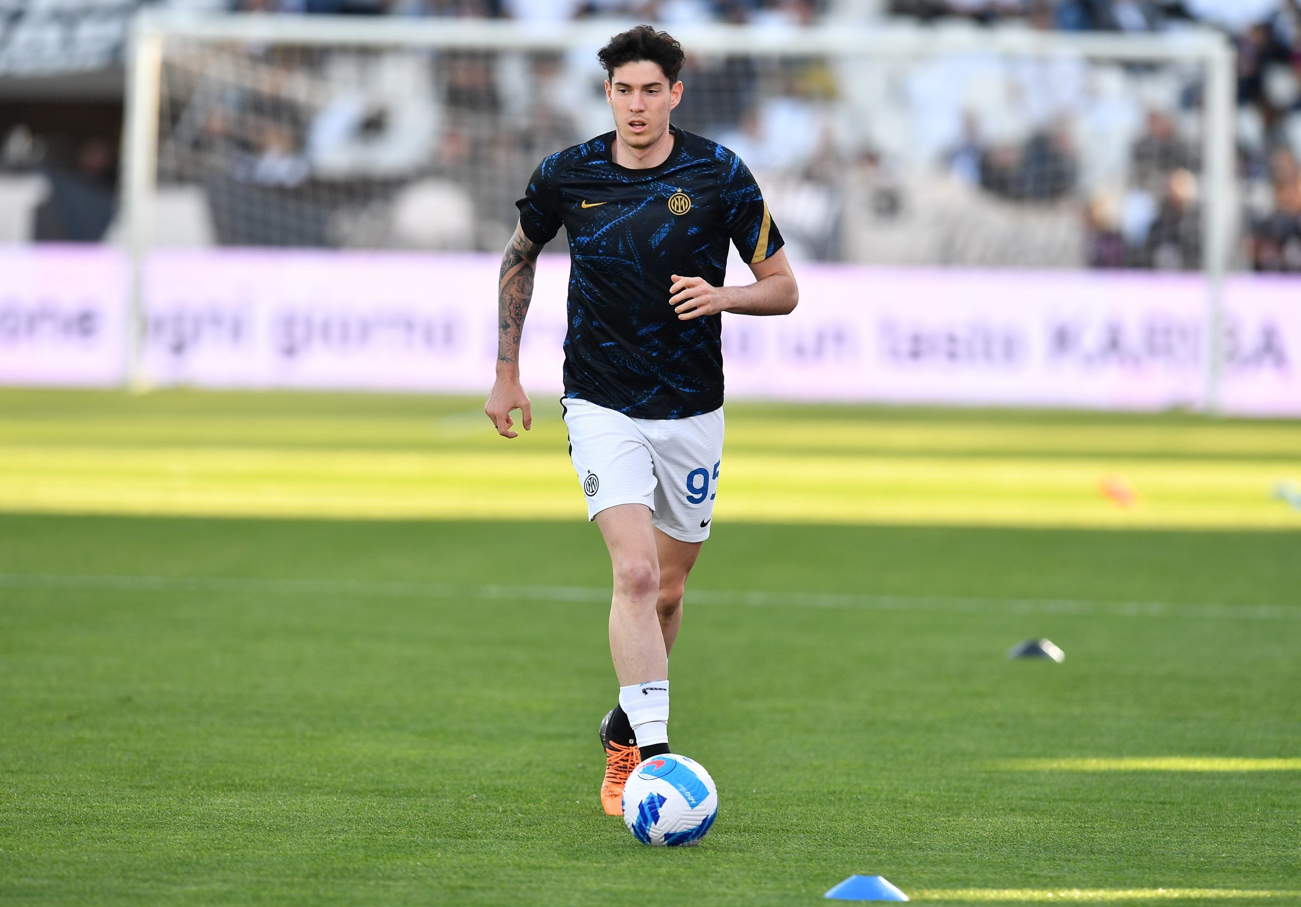  Inter Milan's Alessandro Bastoni during the warm up before the match