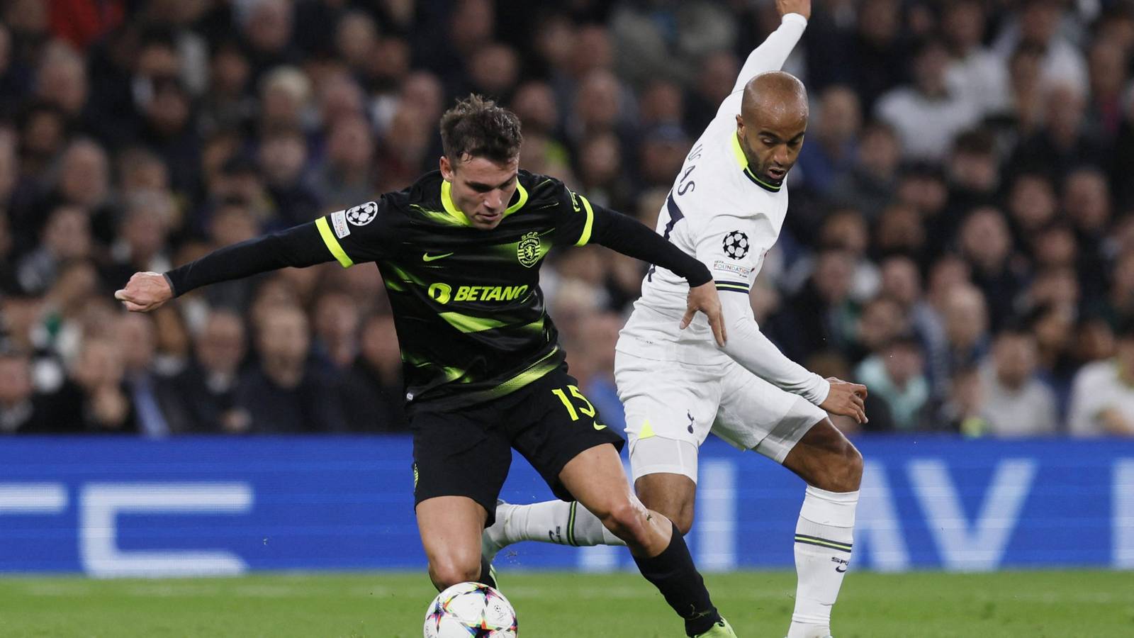 Aston Villa: Emery could sign big upgrade in £52m 