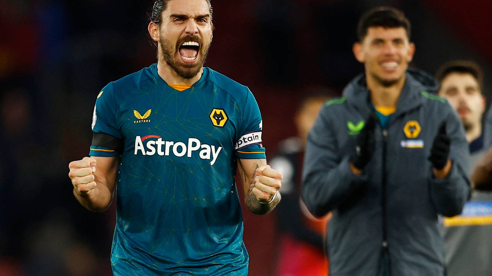 Wolves Sign Neves Wolves: Neves saves the day vs Southampton
