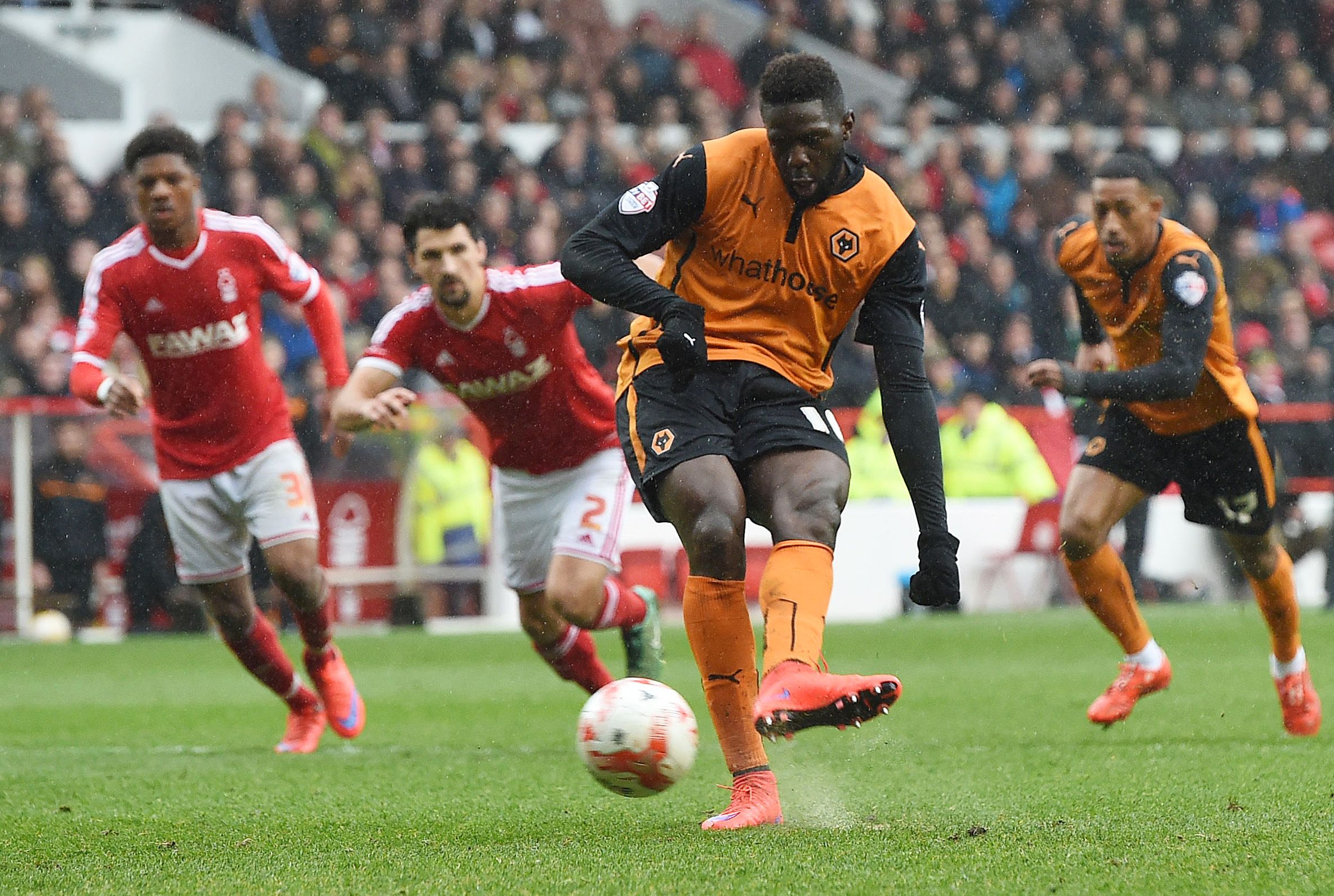 Football - Nottingham Forest v Wolverhampton Wanderers - Sky Bet Football League Championship - The City Ground - 3/4/15 
Wolves' Bakary Sako scores their second goal from the penalty spot 
Mandatory Credit: Action Images / Alan Walter 
Livepic 
EDITORIAL USE ONLY. No use with unauthorized audio, video, data, fixture lists, club/league logos or 