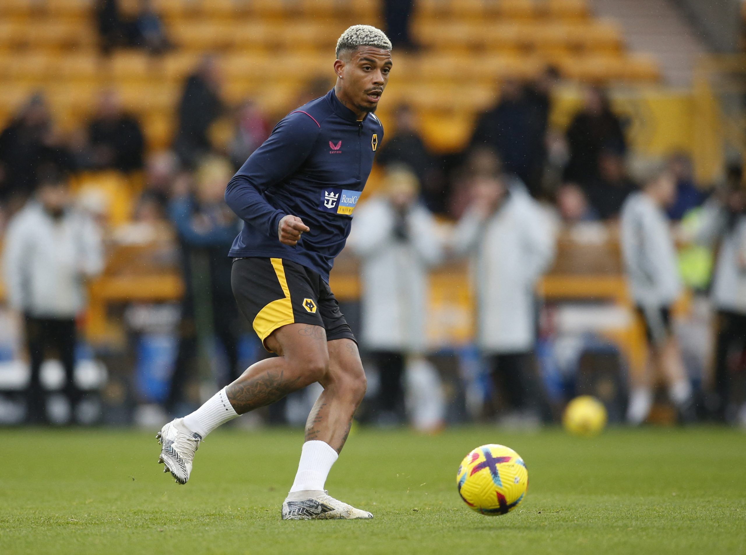 Soccer Football - Premier League - Wolverhampton Wanderers v Liverpool - Molineux Stadium, Wolverhampton, Britain - February 4, 2023 Wolverhampton Wanderers' Mario Lemina during the warm up before the match Action Images via Reuters/Ed Sykes EDITORIAL USE ONLY. No use with unauthorized audio, video, data, fixture lists, club/league logos or 'live' services. Online in-match use limited to 75 images, no video emulation. No use in betting, games or single club /league/player publications.  Please c