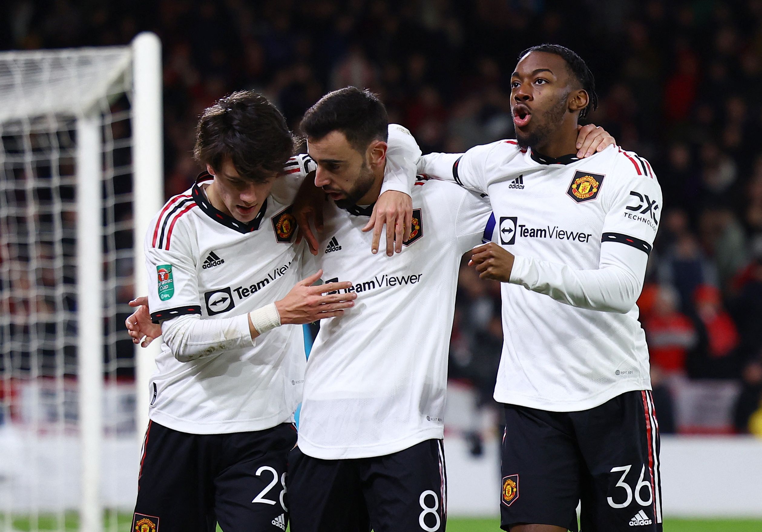 Facundo-pellistri-bruno-fernandes-antho-elanga-manchester-united-carabao-cup