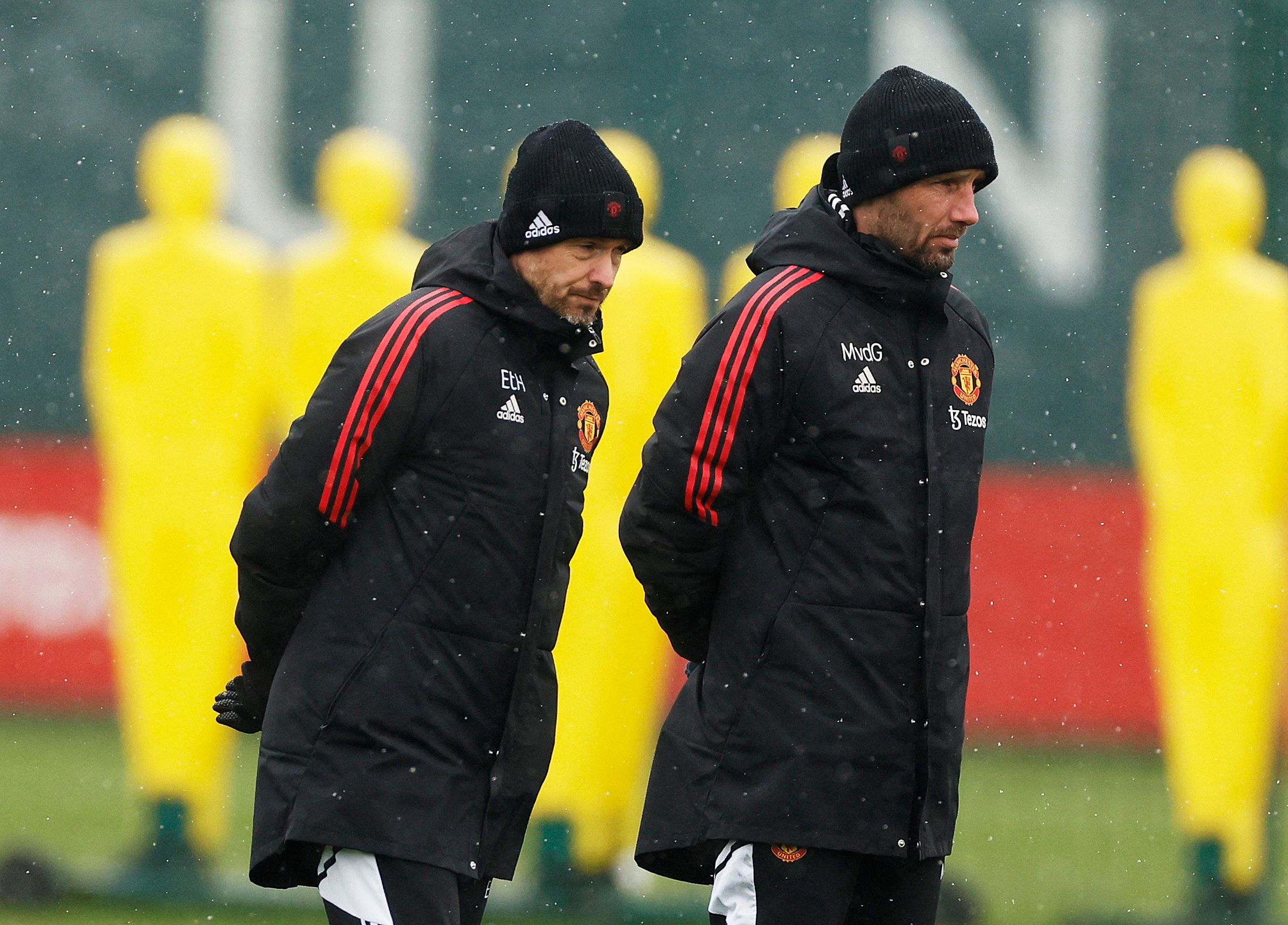 Soccer Football - Europa League - Manchester United Training - Aon Training Complex, Carrington, Britain - March 8, 2023 Manchester United manager Erik ten Hag with assistant manager Mitchell van der Gaag during training Action Images via Reuters/Jason Cairnduff