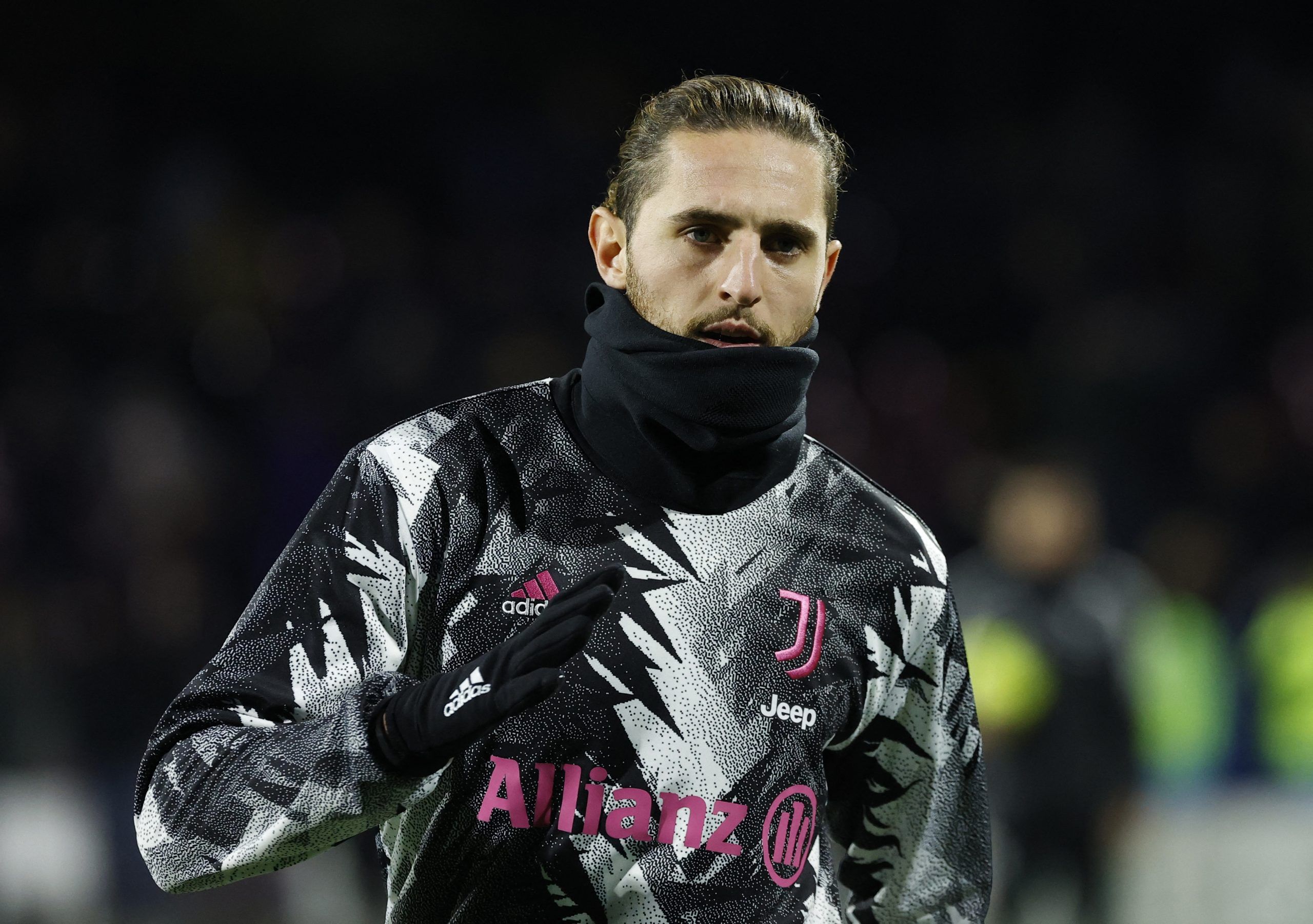 Soccer Football - Serie A - Salernitana v Juventus - Stadio Arechi, Salerno, Italy - February 7, 2023 Juventus' Adrien Rabiot during the warm up before the match REUTERS/Ciro De Luca