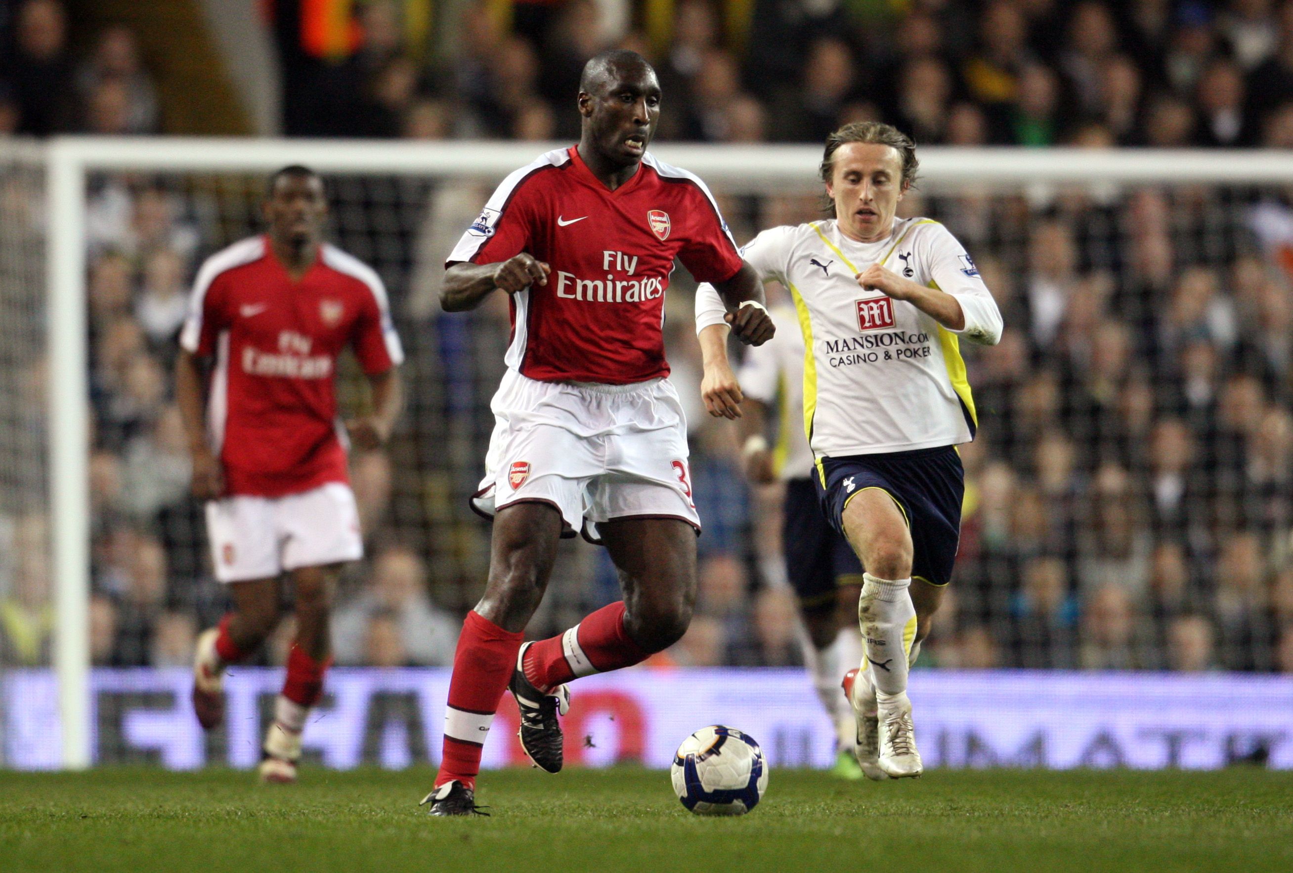 Sol Campbell - Arsenal in action against Luka Modric - Tottenham Hotspur 