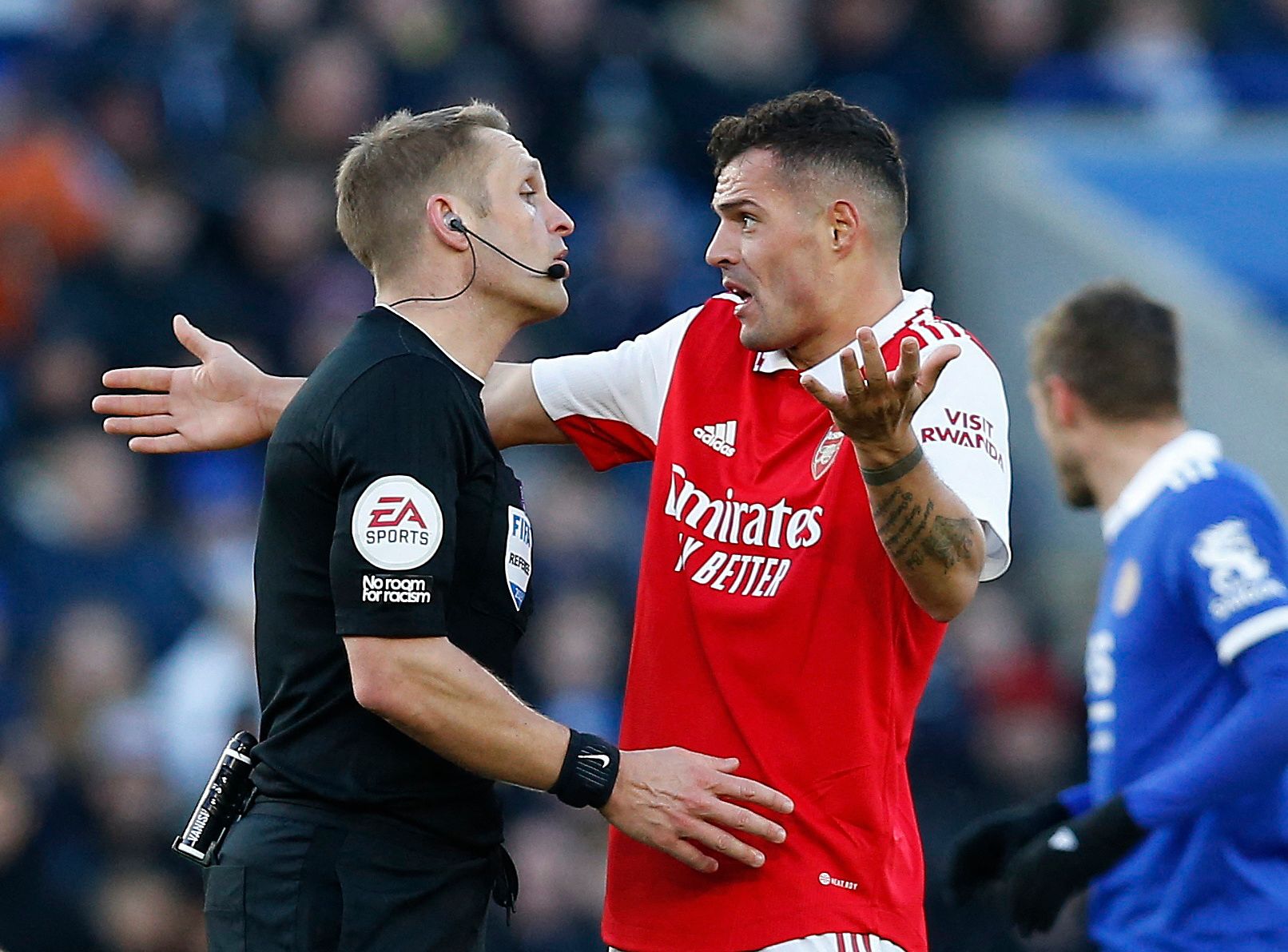 xhaka-premier-league-arsenal-leicester-emery-gunners