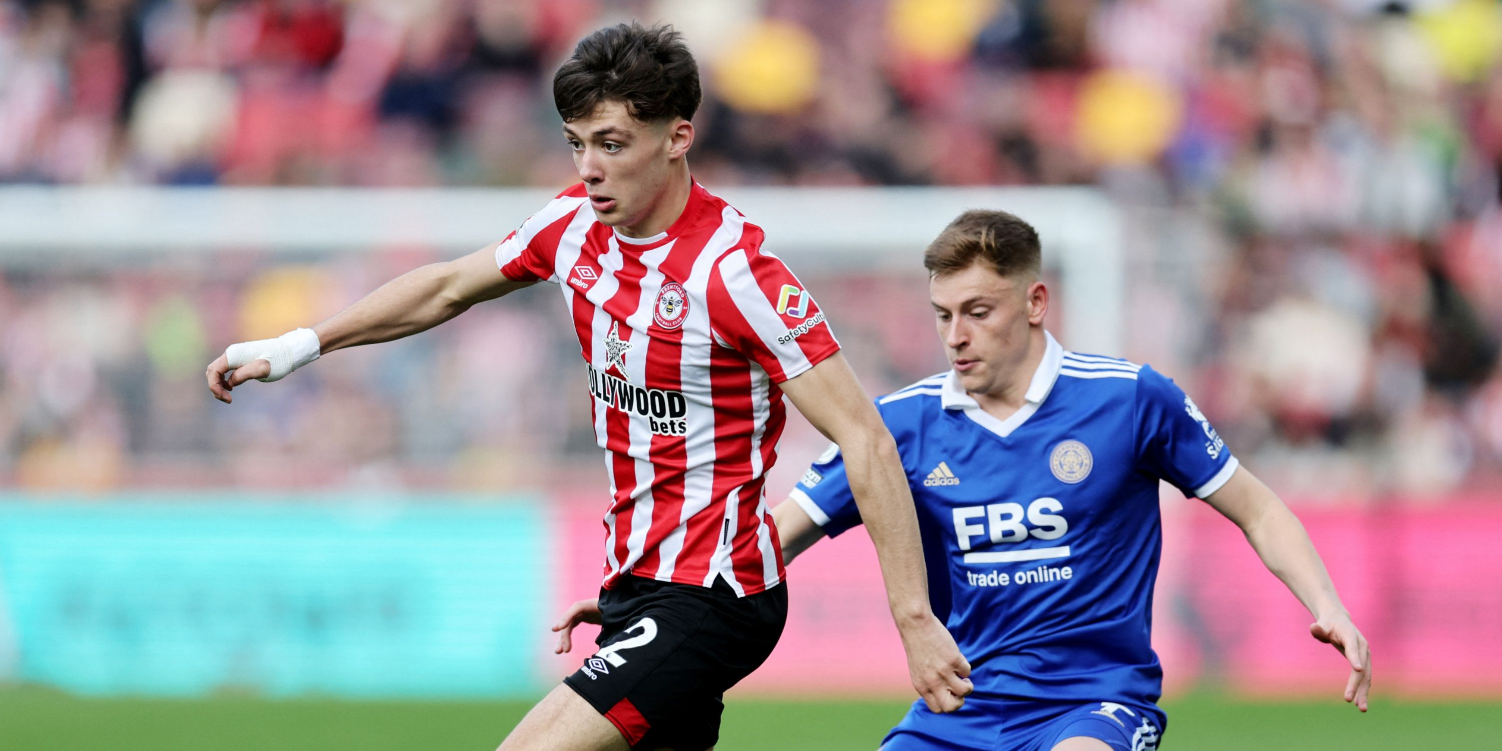 aaron-hickey-brentford-premier-league