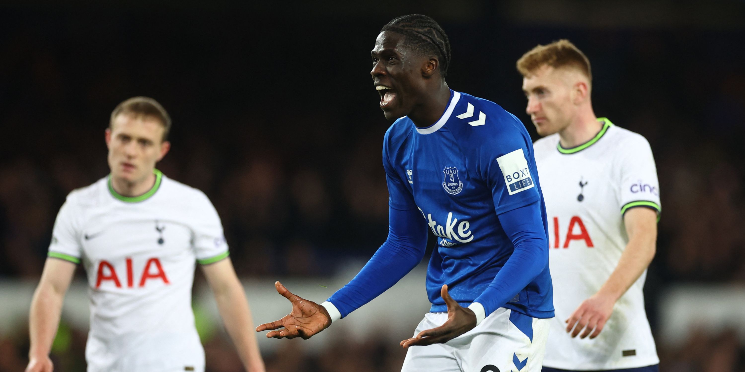 Everton midfielder Amadou Onana