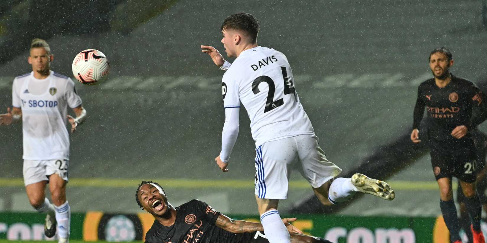 Ex-lateral-esquerdo do Leeds, Leif Davies