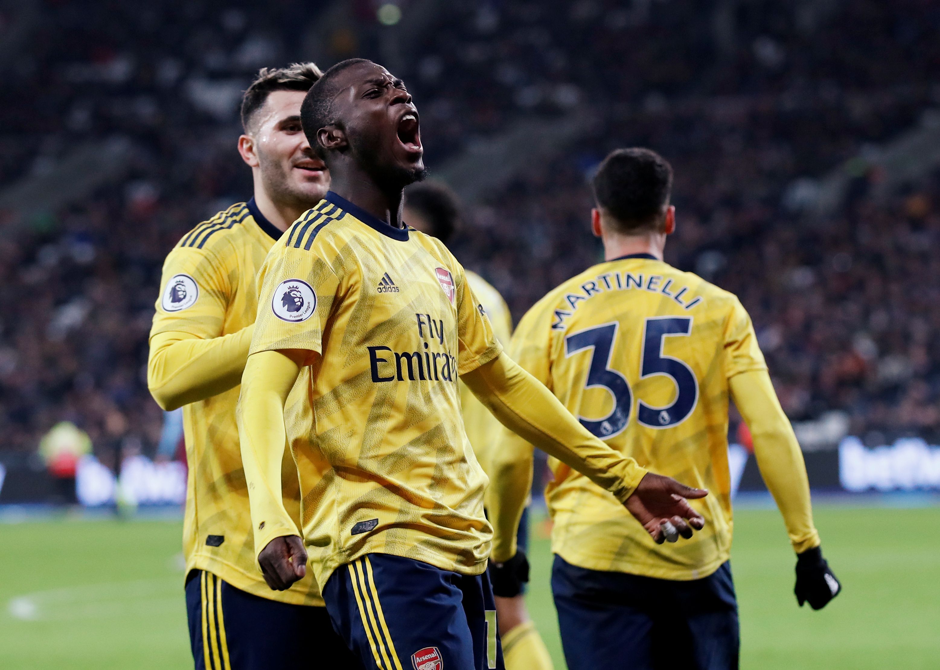 Nicolas-Pepe-Arsenal-2019-Premier-League