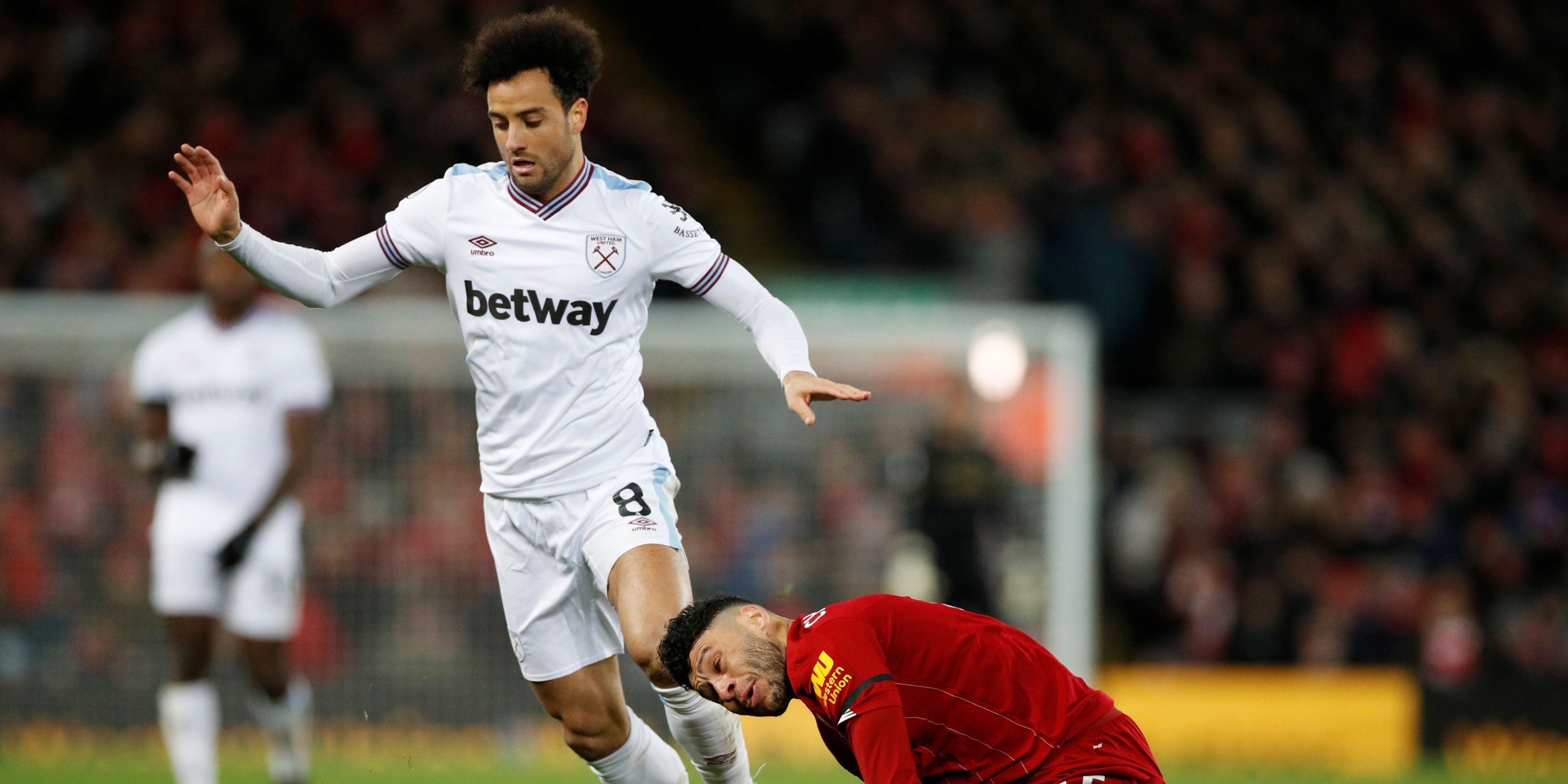 Felipe-Anderson-in-action-for-West-Ham