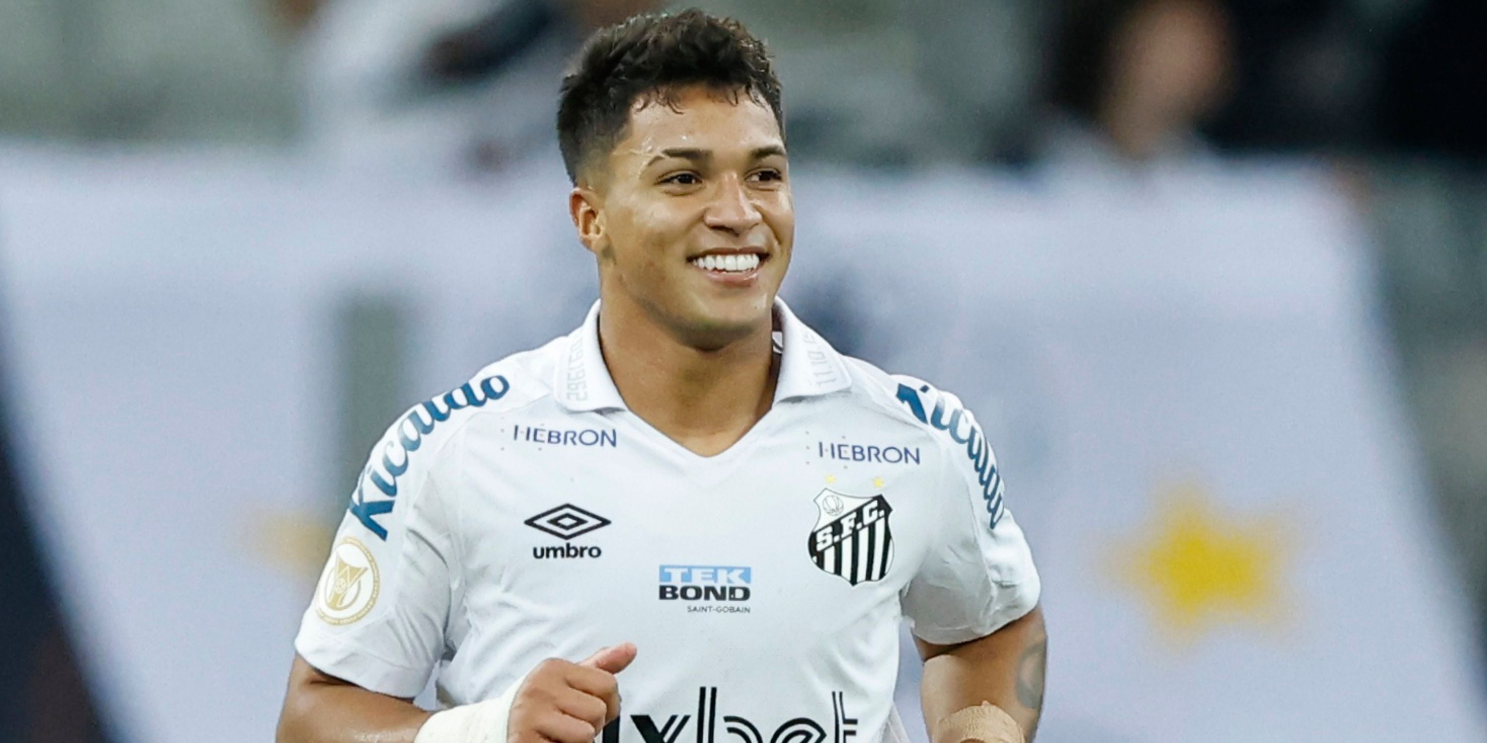 £38M Nottingham Forest Target: A Bizarre Transfer Tactic Just Changed Everything - 3wbgzd4