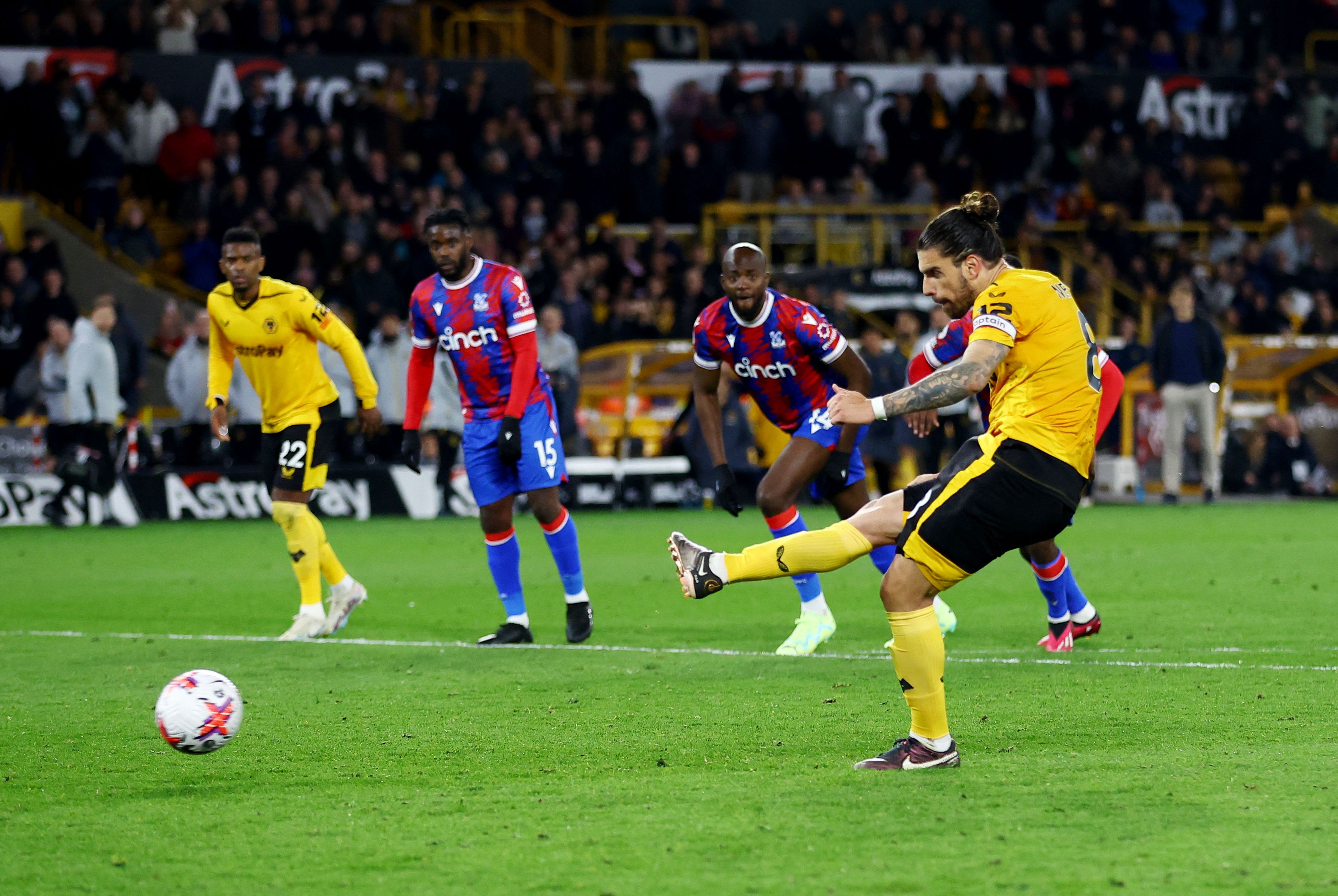 ruben-neves-wolves-premier-league