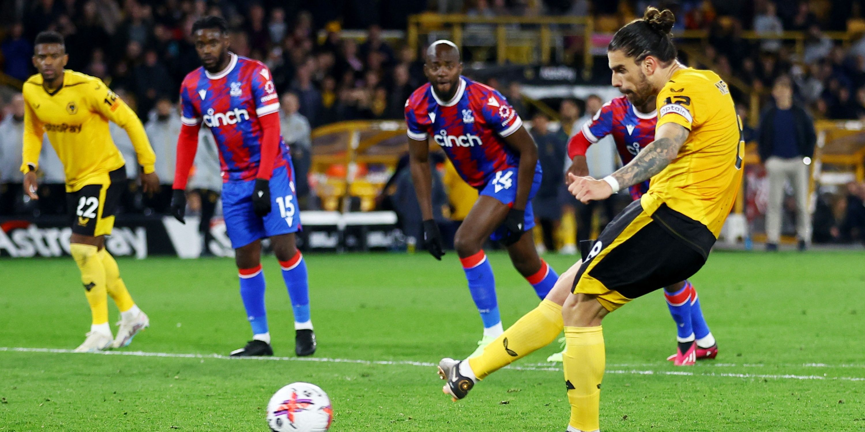 Ruben-Neves-scoring-for-Wolves-against-Crystal-Palace