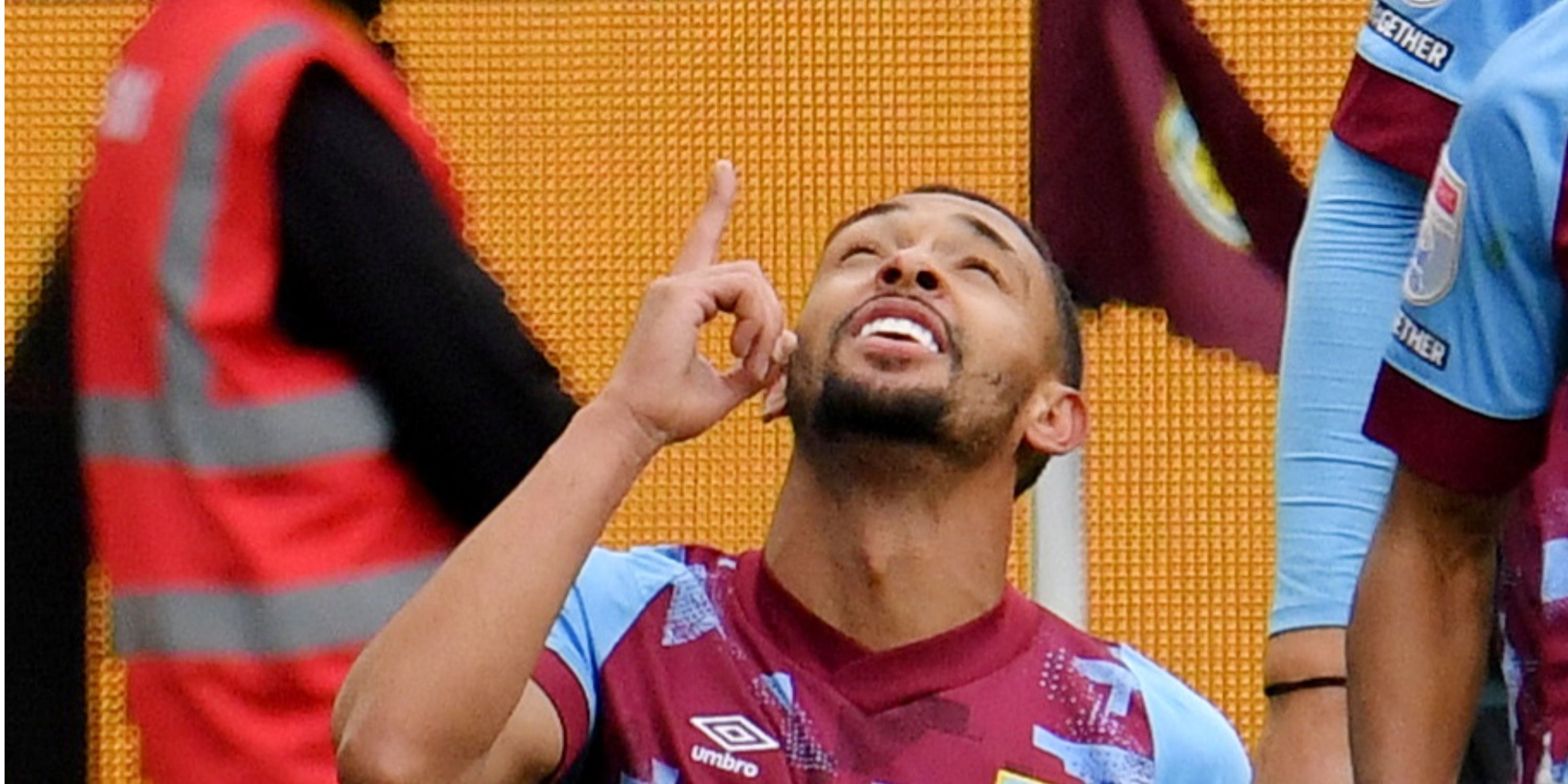 vitinho-burnley-premier-league