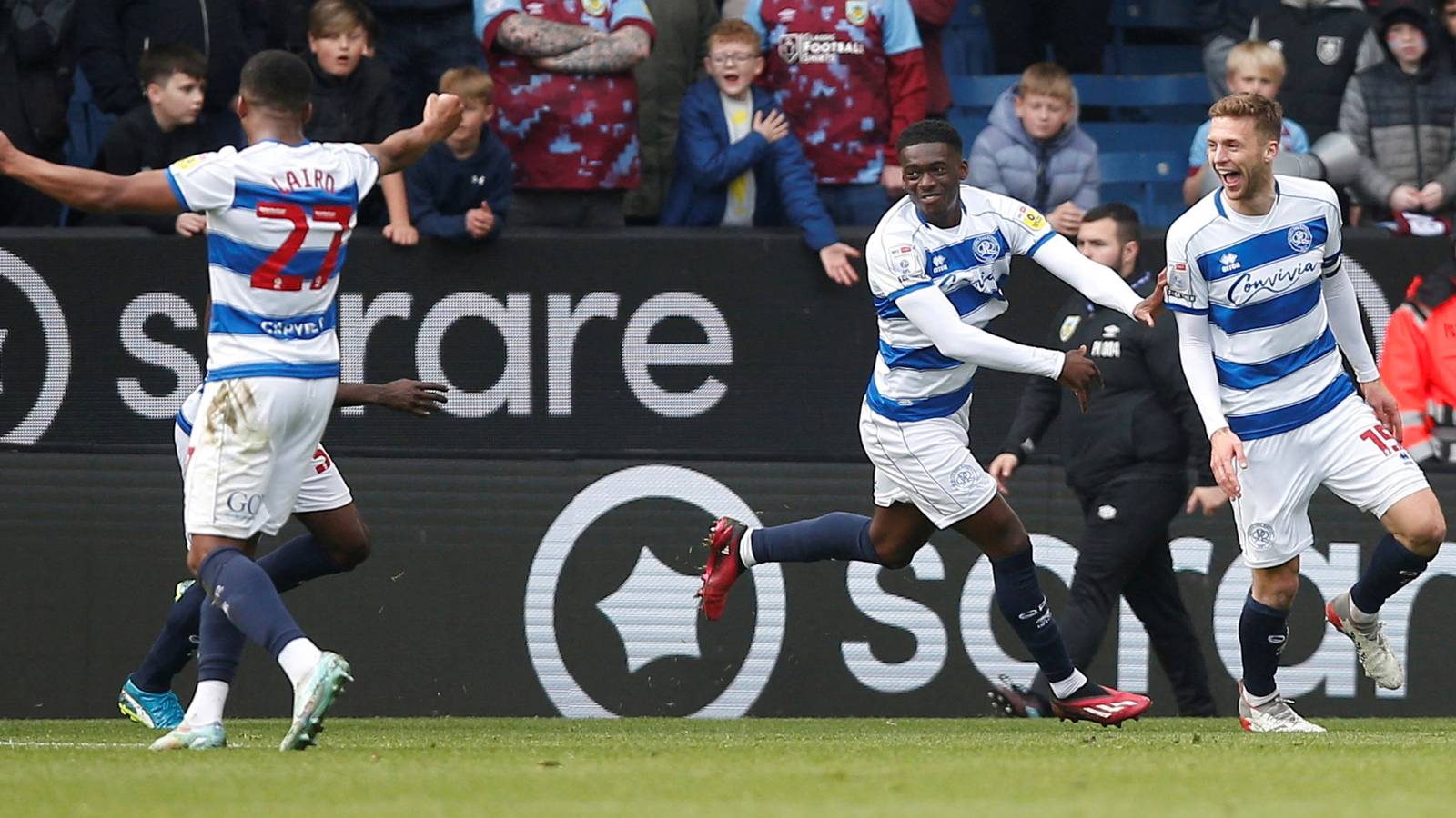 Burnley Make Contact To Sign 