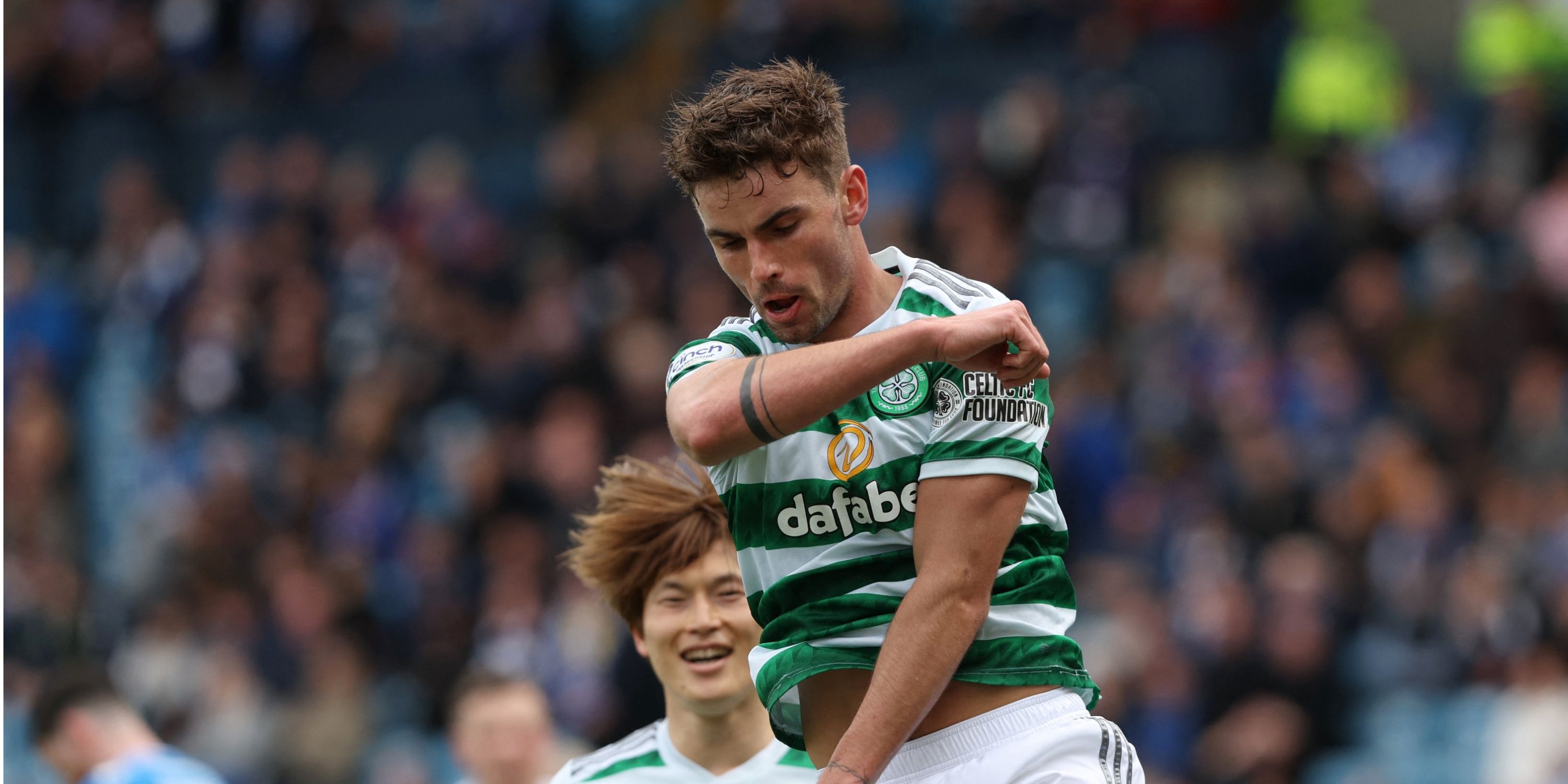 Matt O'Riley celebrates for Celtic