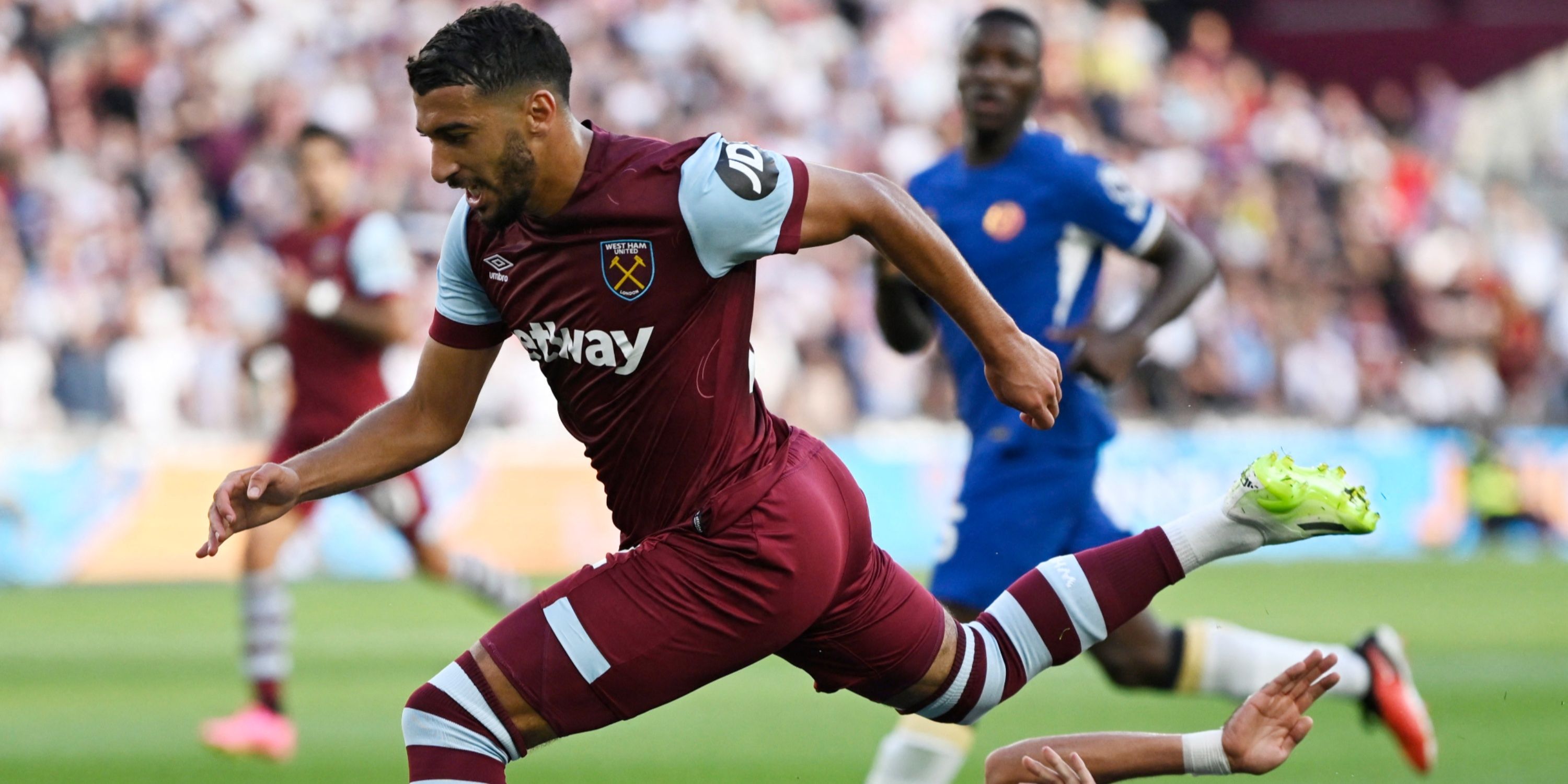 Said-Benrahma-in-action