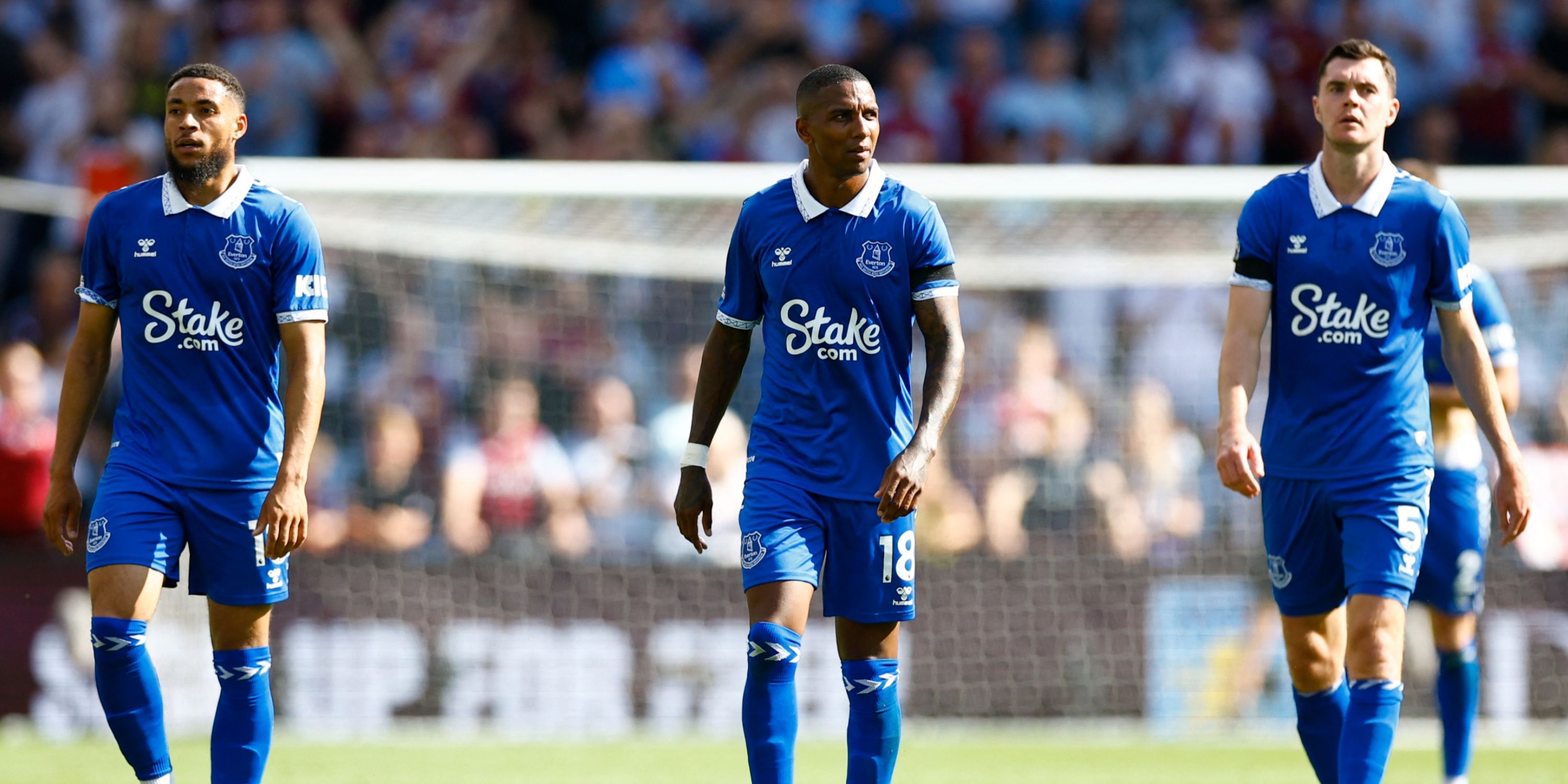 Photo of Everton: Dyche must now bench £1.7m-rated flop immediately