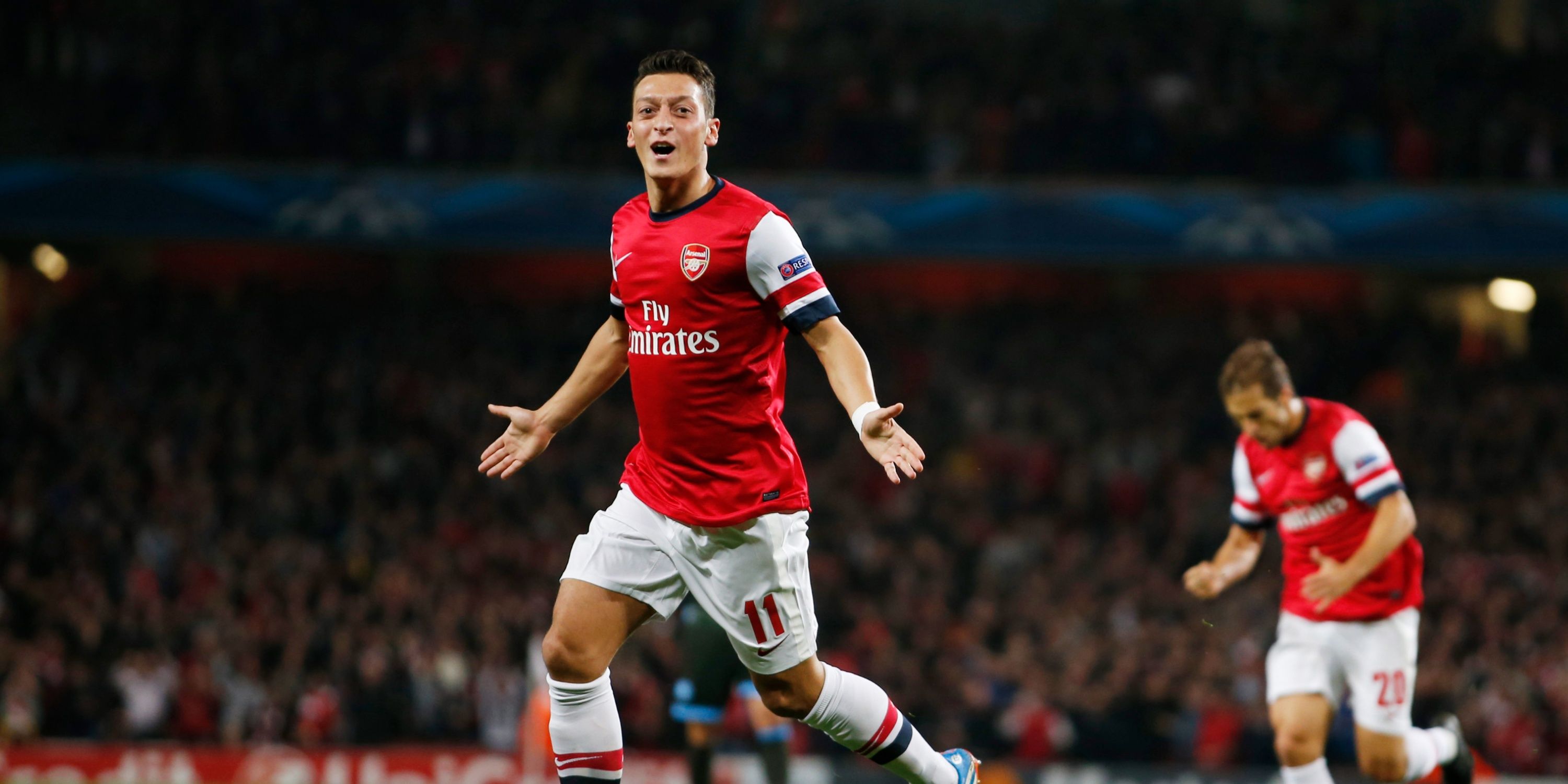Mesut -oil-RASENAL