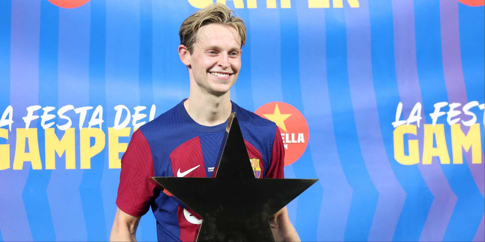 De-Barcelona-THES-TEN-TEN-HAG.
