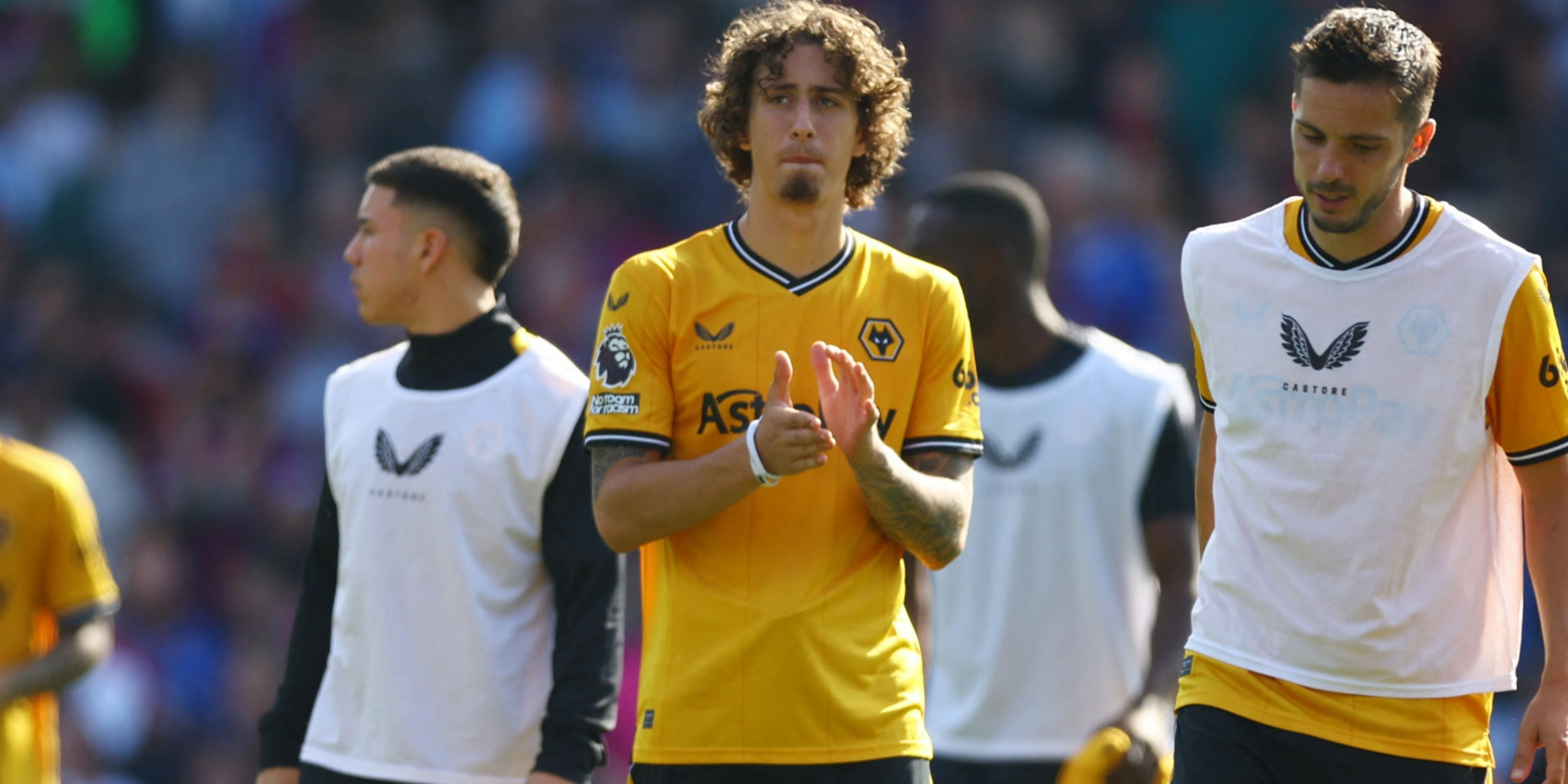 fabio-silva-wolves-crystal-palace-oneil-hwang-premier-league