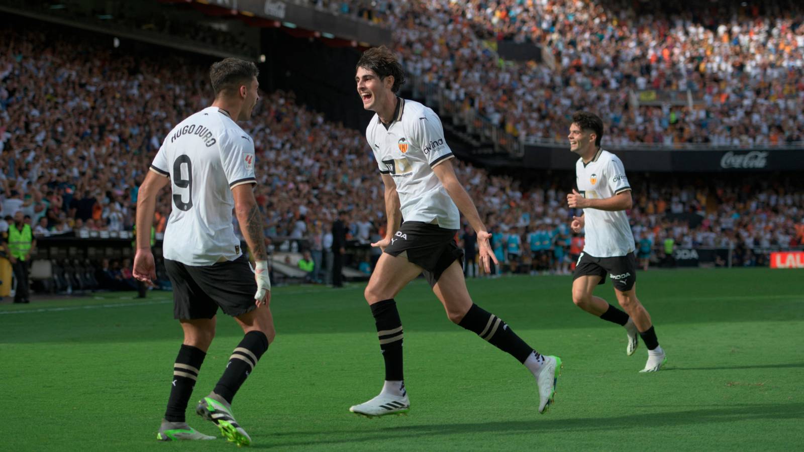 Newcastle transfer news: PIF eyeing move for £87m midfield 