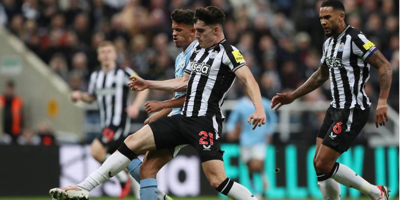 Newcastle make contact to sign new "phenomenal" £43m forward for Howe