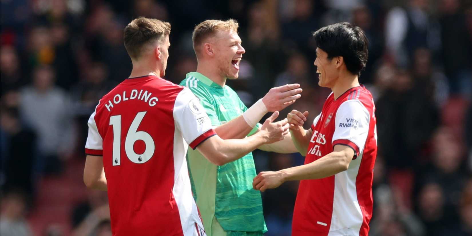 Rob-Holding-Arsenal-Takehiro-Tomiyasu