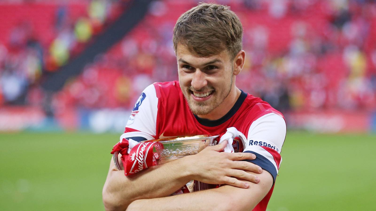 Arsenal are stepping up their move to sign the £100m star Arsenal are stepping up their move to sign the £100m star