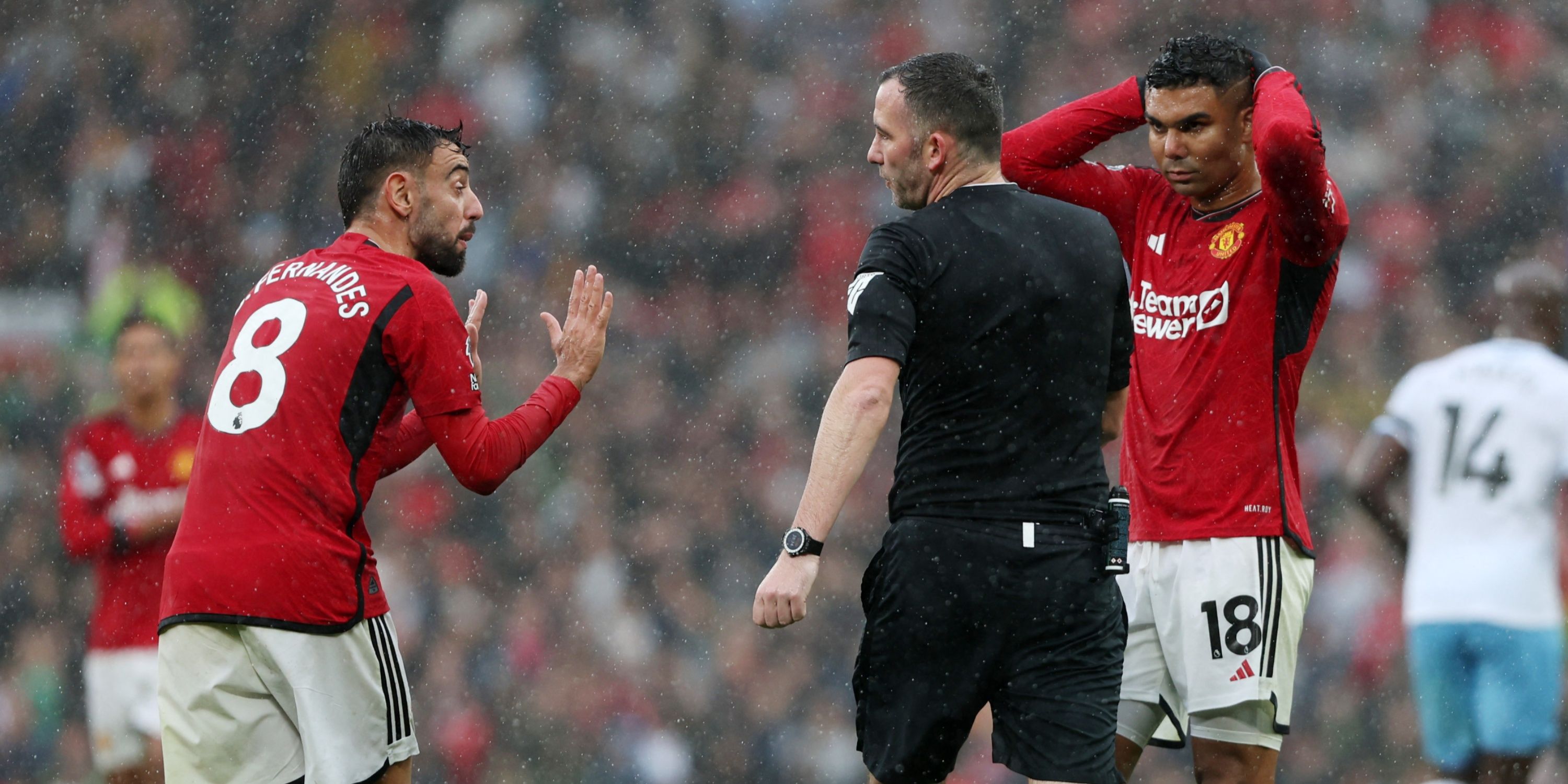 Bruno-Fernandes-Casemiro-Manchester-United