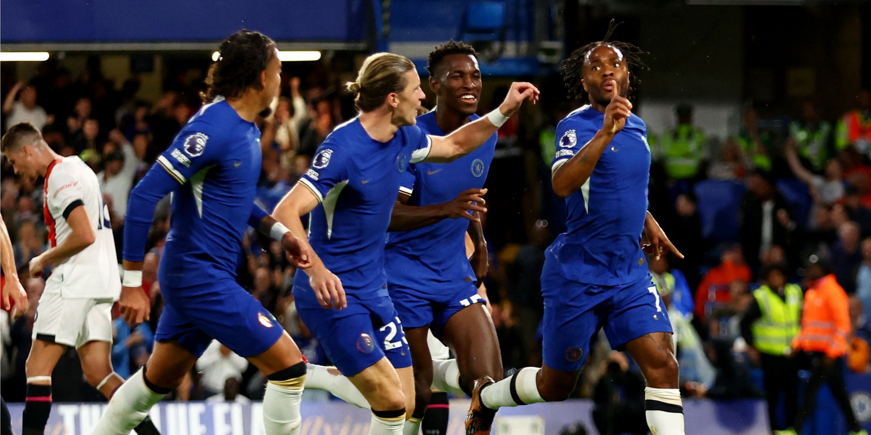 Conor Gallagher and teammates celebrate