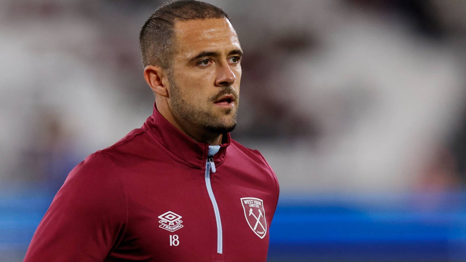 Wolves now open talks to bring Danny Ings to Molineux on loan this month