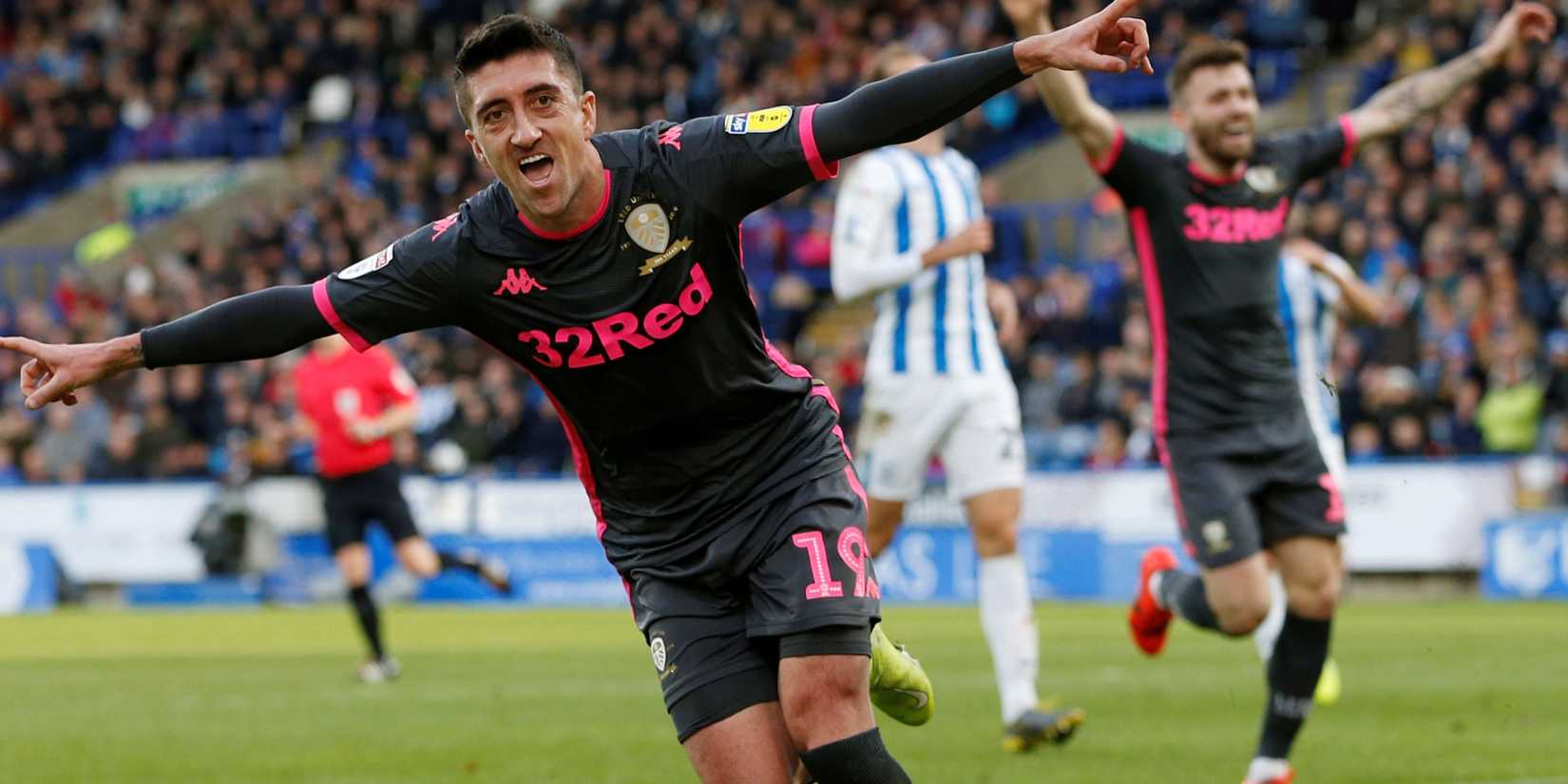 Hernandez - Championship - Leeds United - Cantwell - Bielsa - Premier League