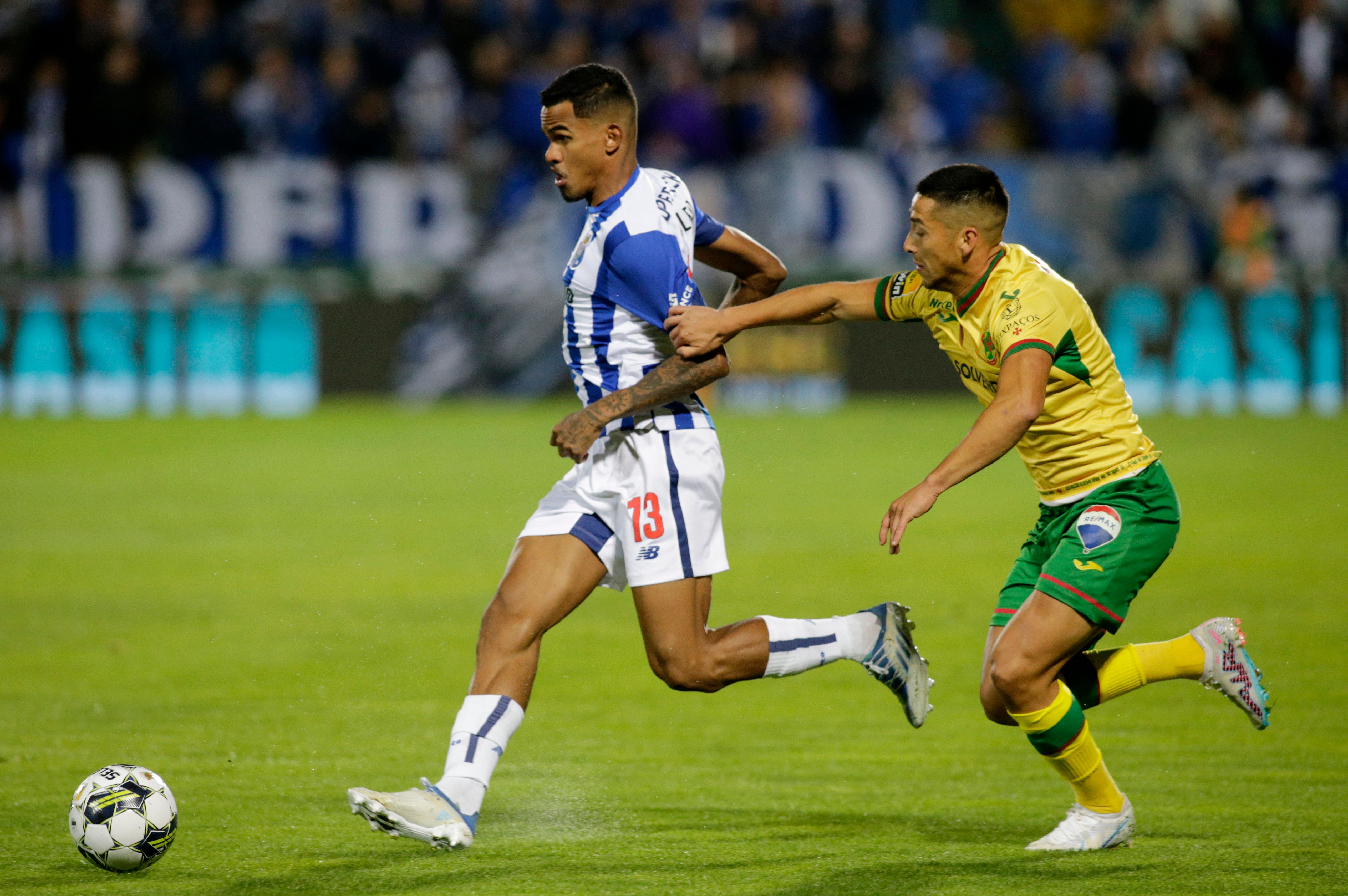 juan-delgado-pacos-ferreira-championship