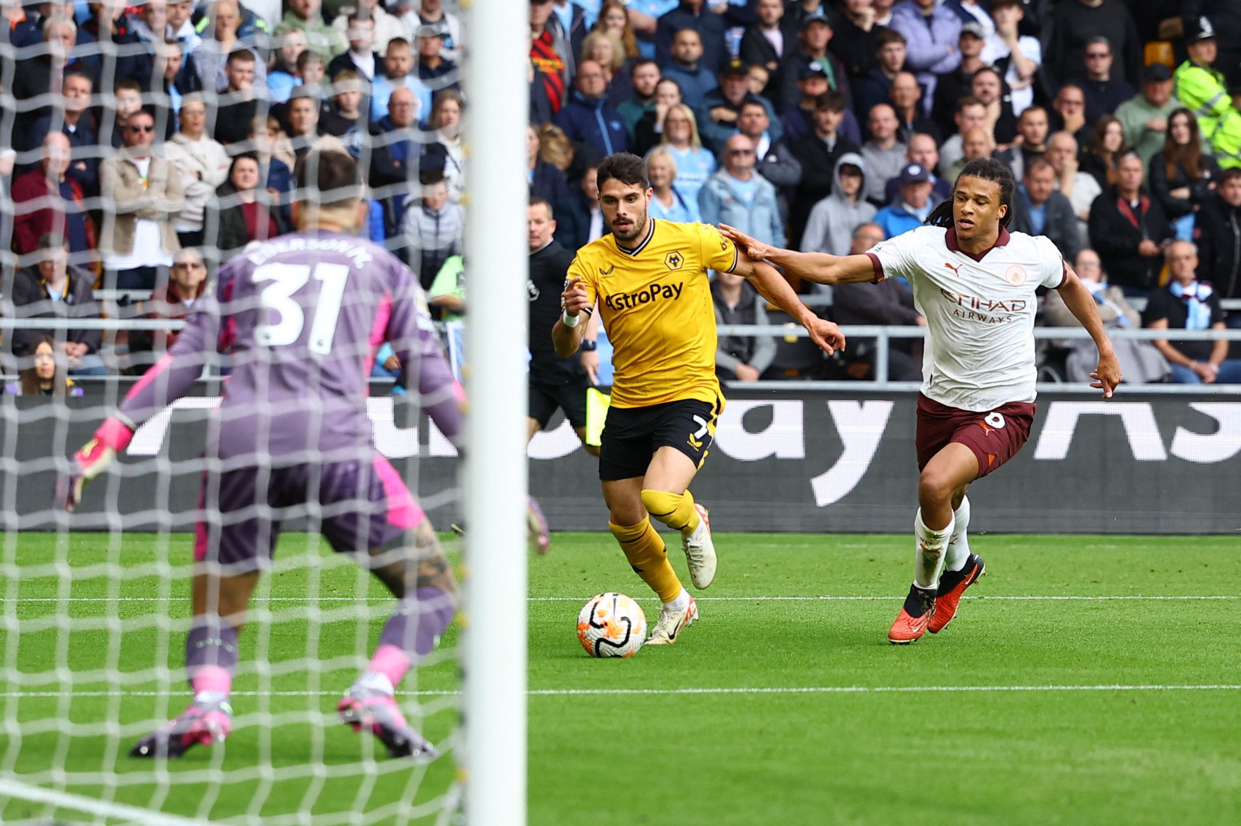 pedro-neto-wolves-premier-league