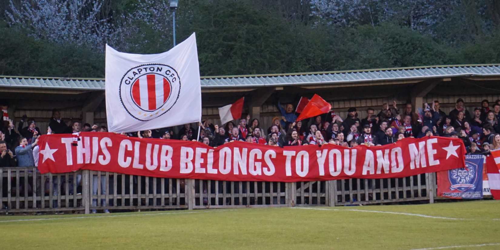 Clapton_Fans