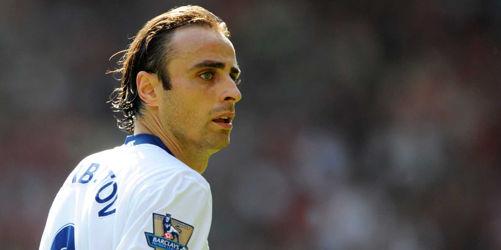 Dimitar-Berbatov-away-at-Liverpool
