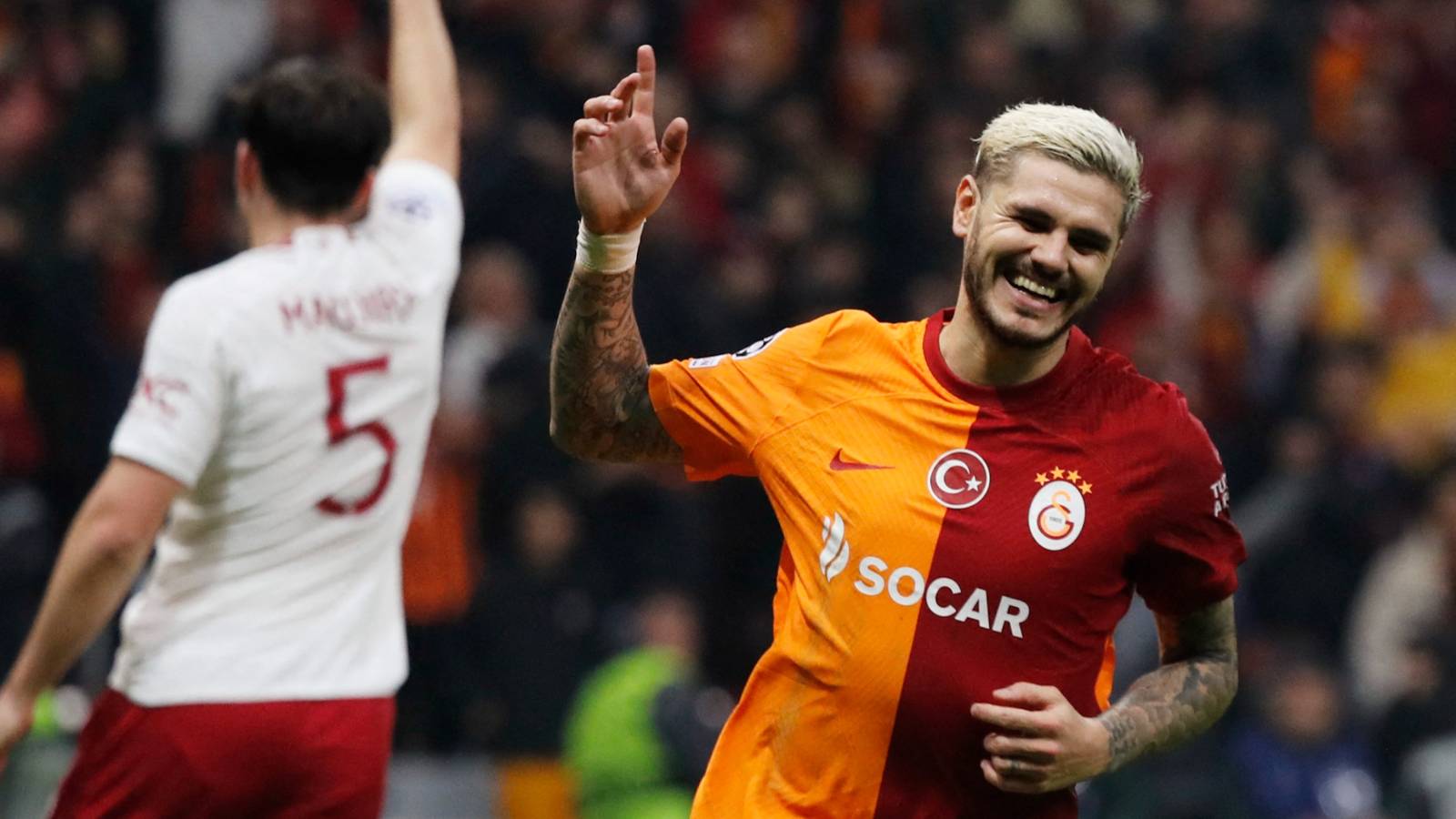 Everton can move on from Icardi & Martial by signing 17-cap free agent