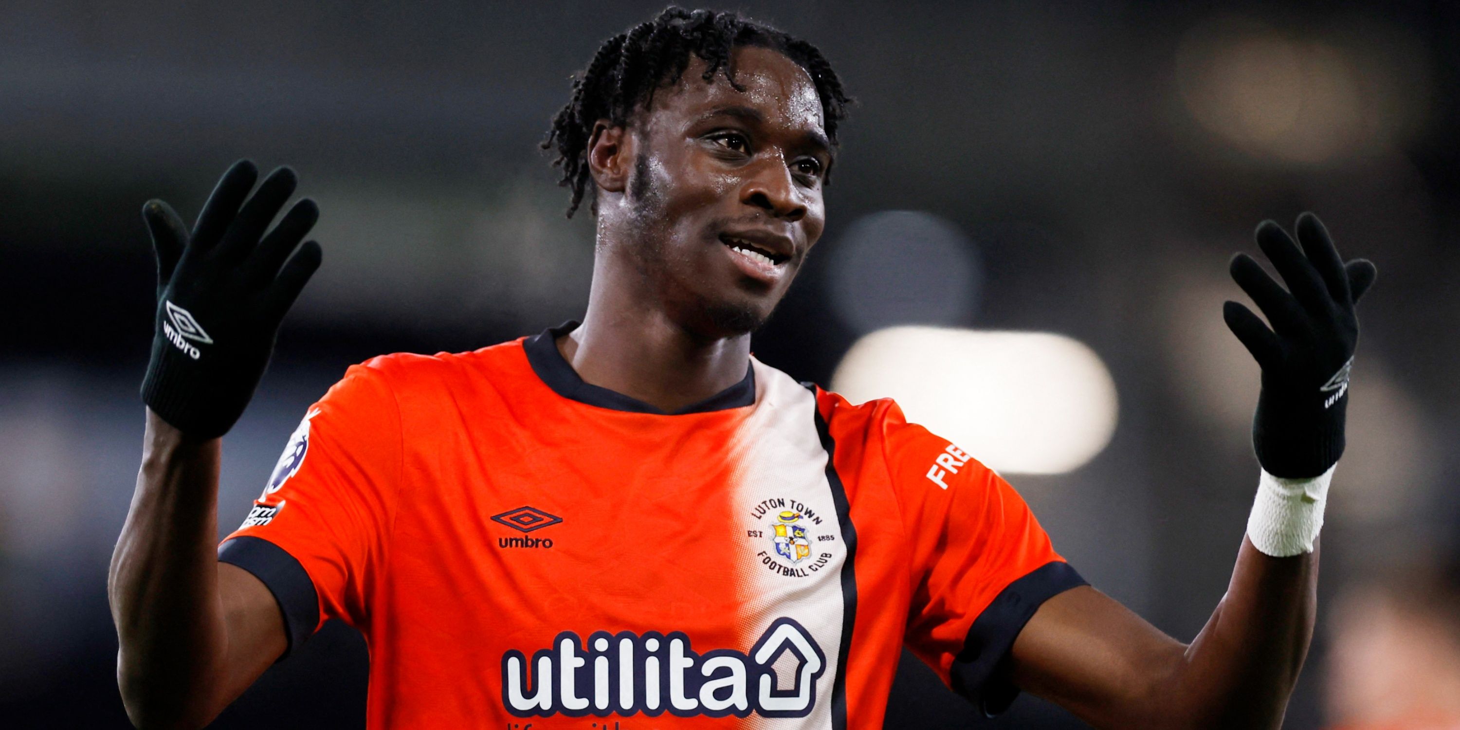 elijah-adebayo-luton-town-premier-league