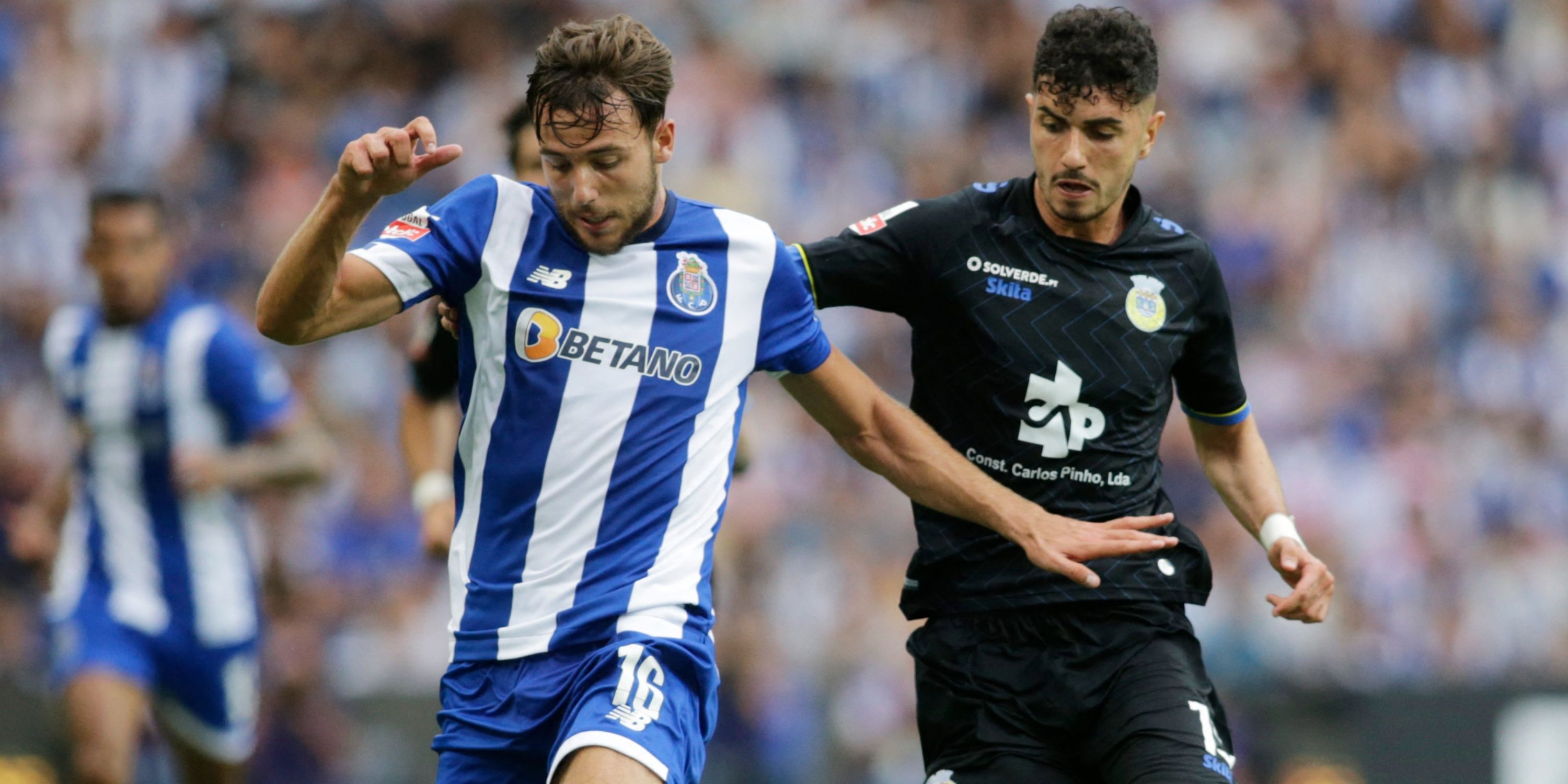 Mujica-arouca-leeds-portugal
