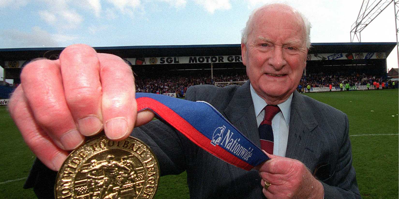 sir-tom-finney