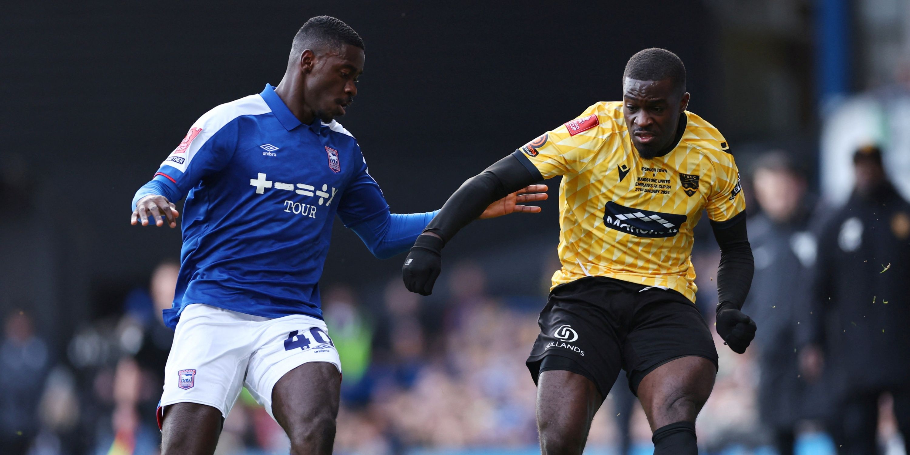 Ipswich eyeing "outstanding" signing to compete with Tuanzebe
