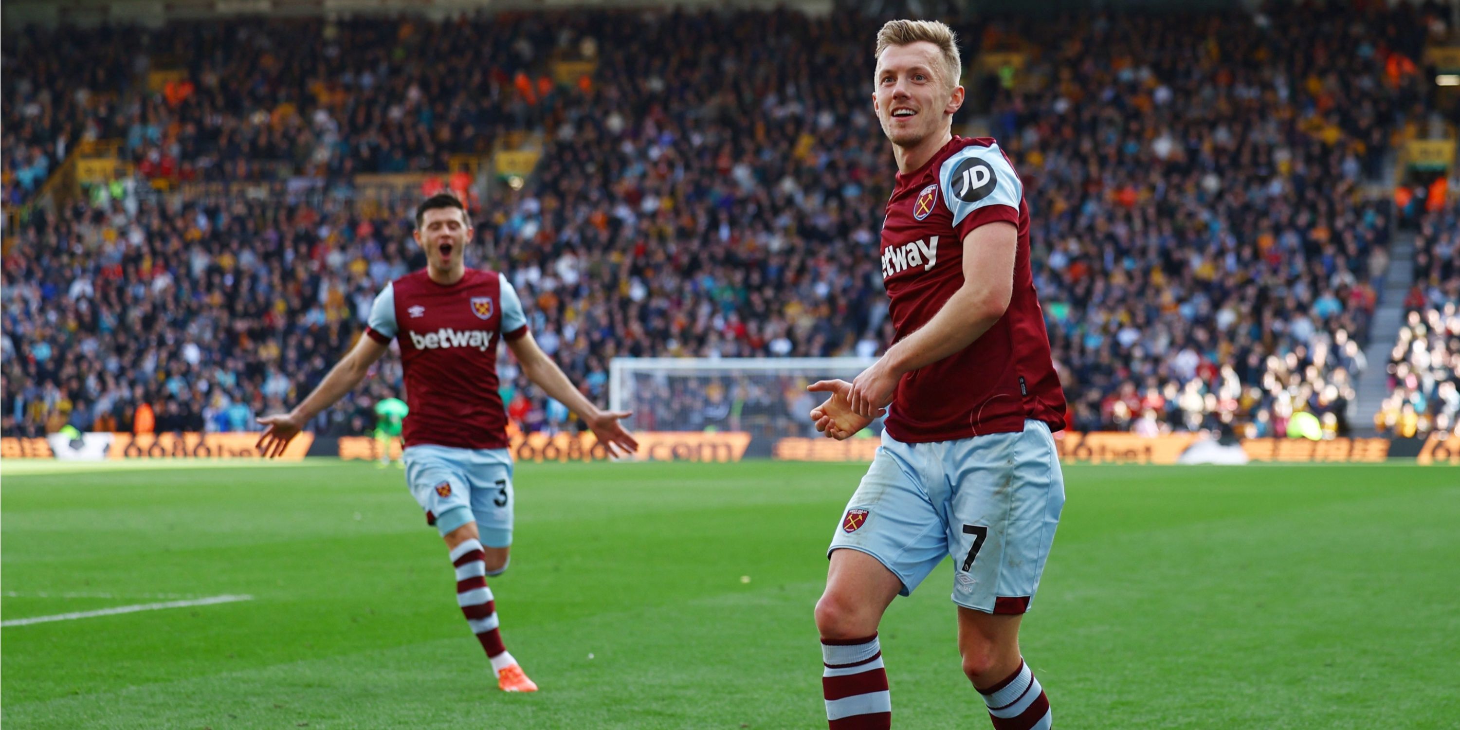 James Ward-Prowse scores from a corner for West Ham