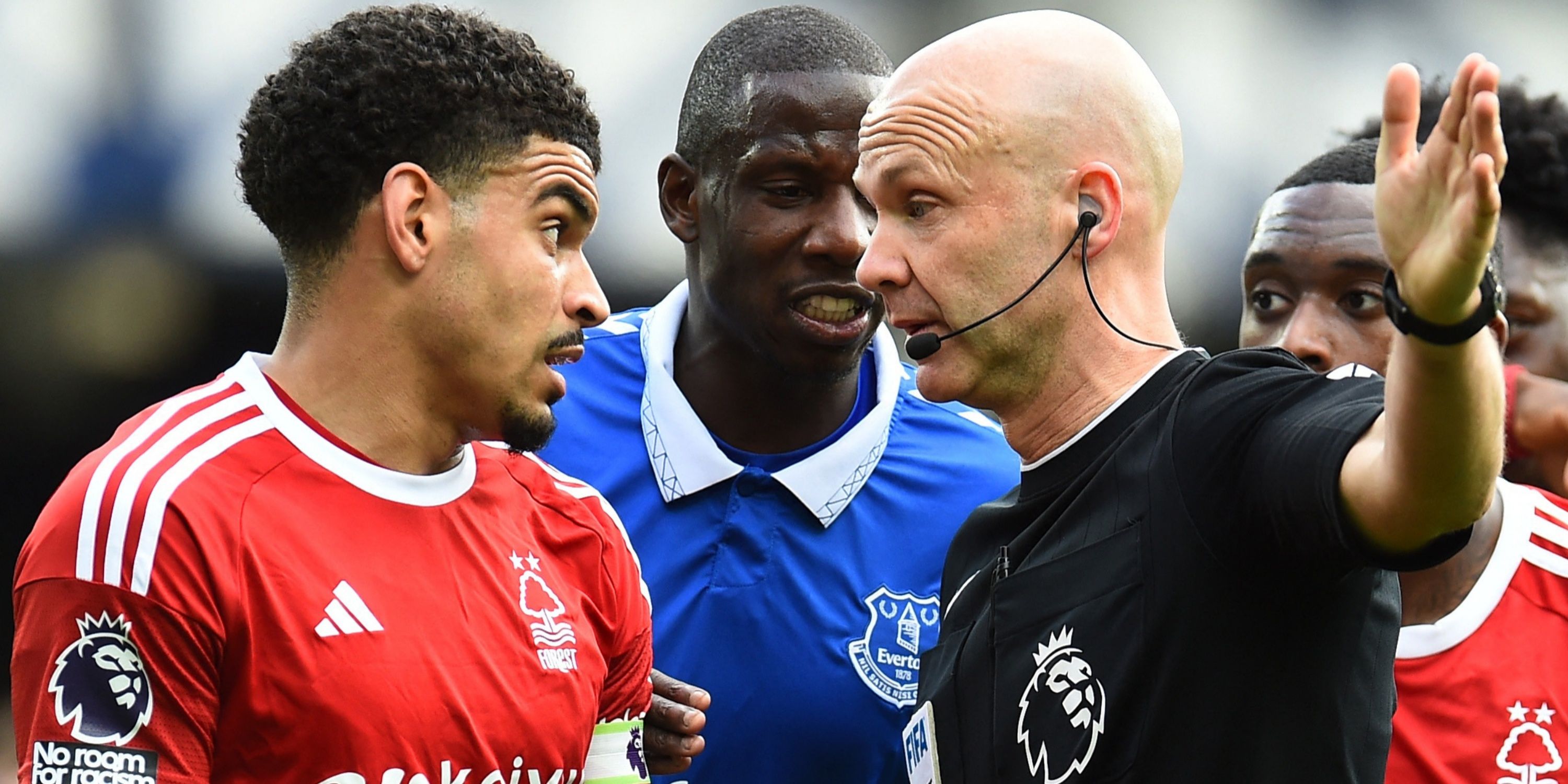 which-football-teams-do-premier-league-referees-support-everton-nottingham-forest