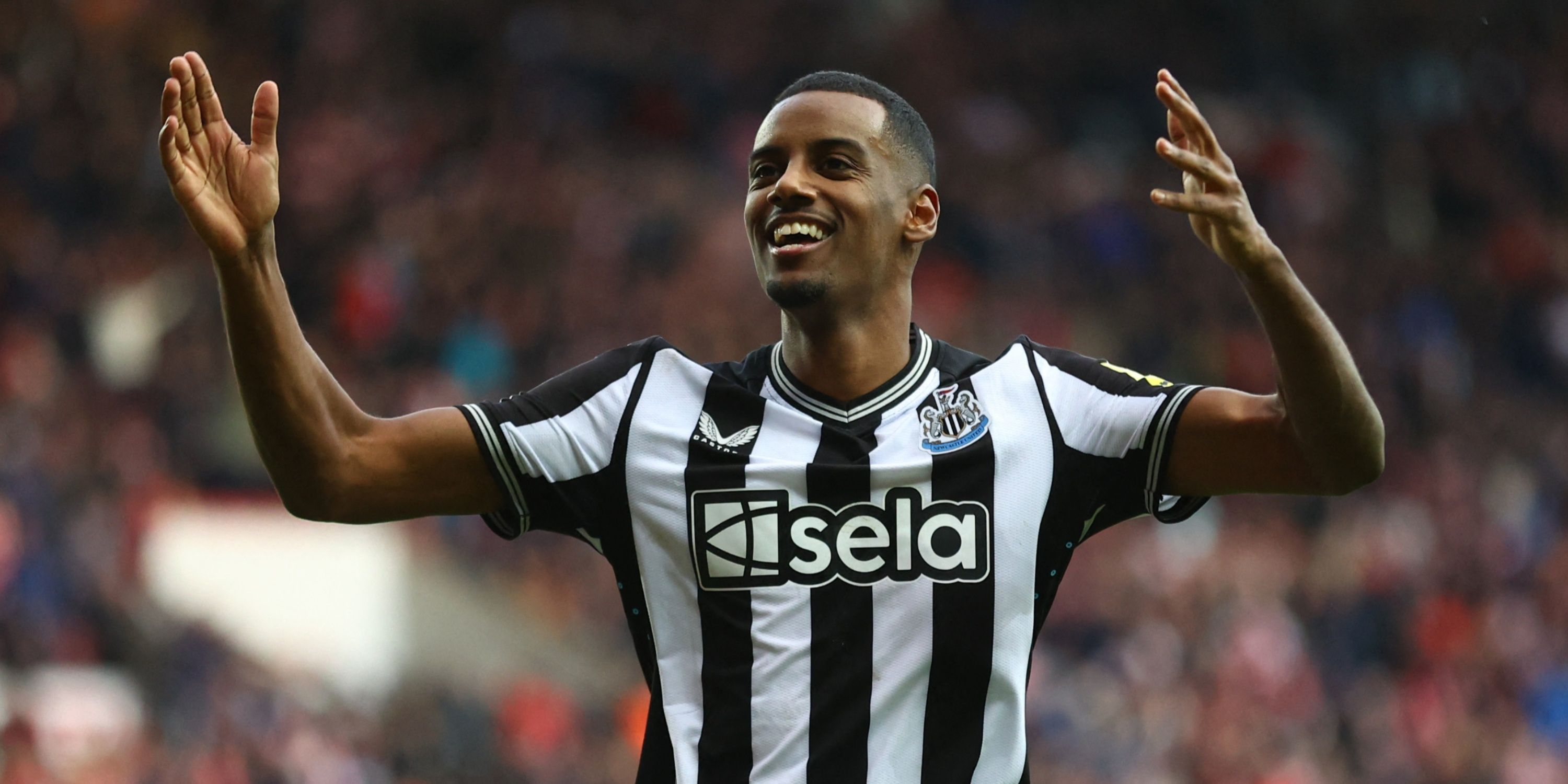 Mitchell planning huge double contract signing for £9m-a-year Newcastle duo