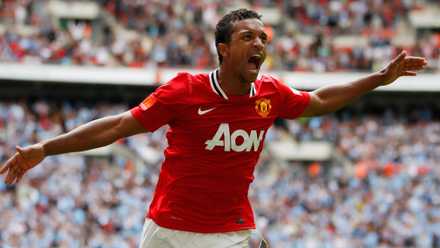 escudo da comunidade nani-man-utd