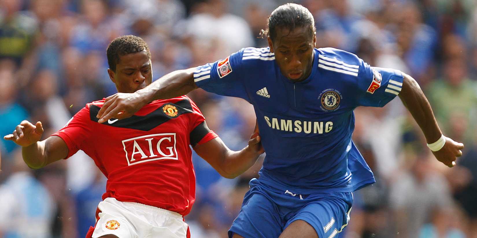patrice-evra-didier-drogba-chelsea-community-shield