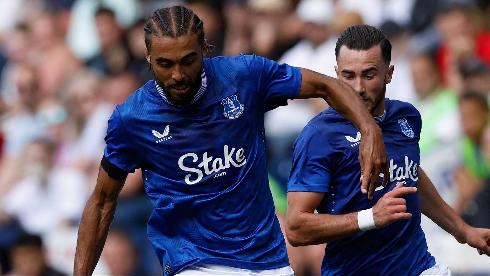 4 passes: Everton’s 6/10 forward let Dyche down badly vs Southampton