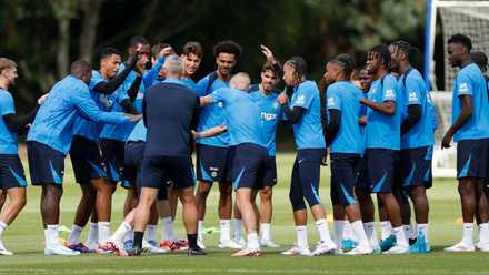 pelatihan-pemain-chelsea-cobham